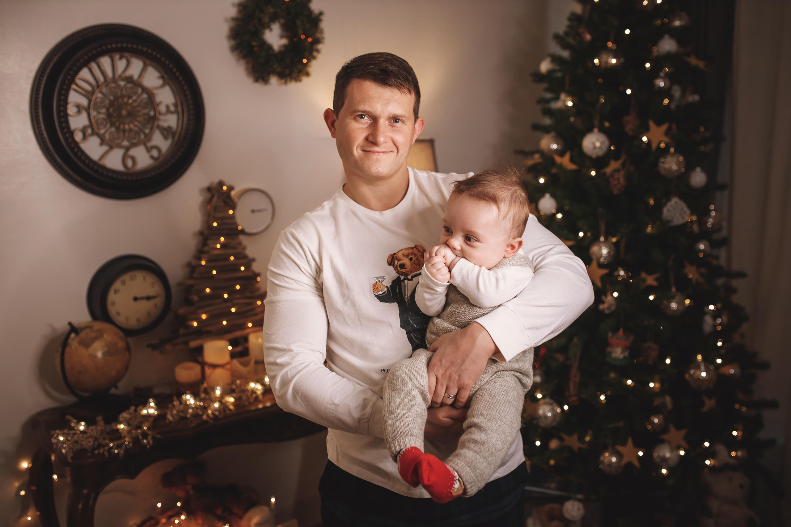 12.14.2019 Christmas Family Photoshoot 21. Wedding family event photographer in Chicago Nick Yushevich