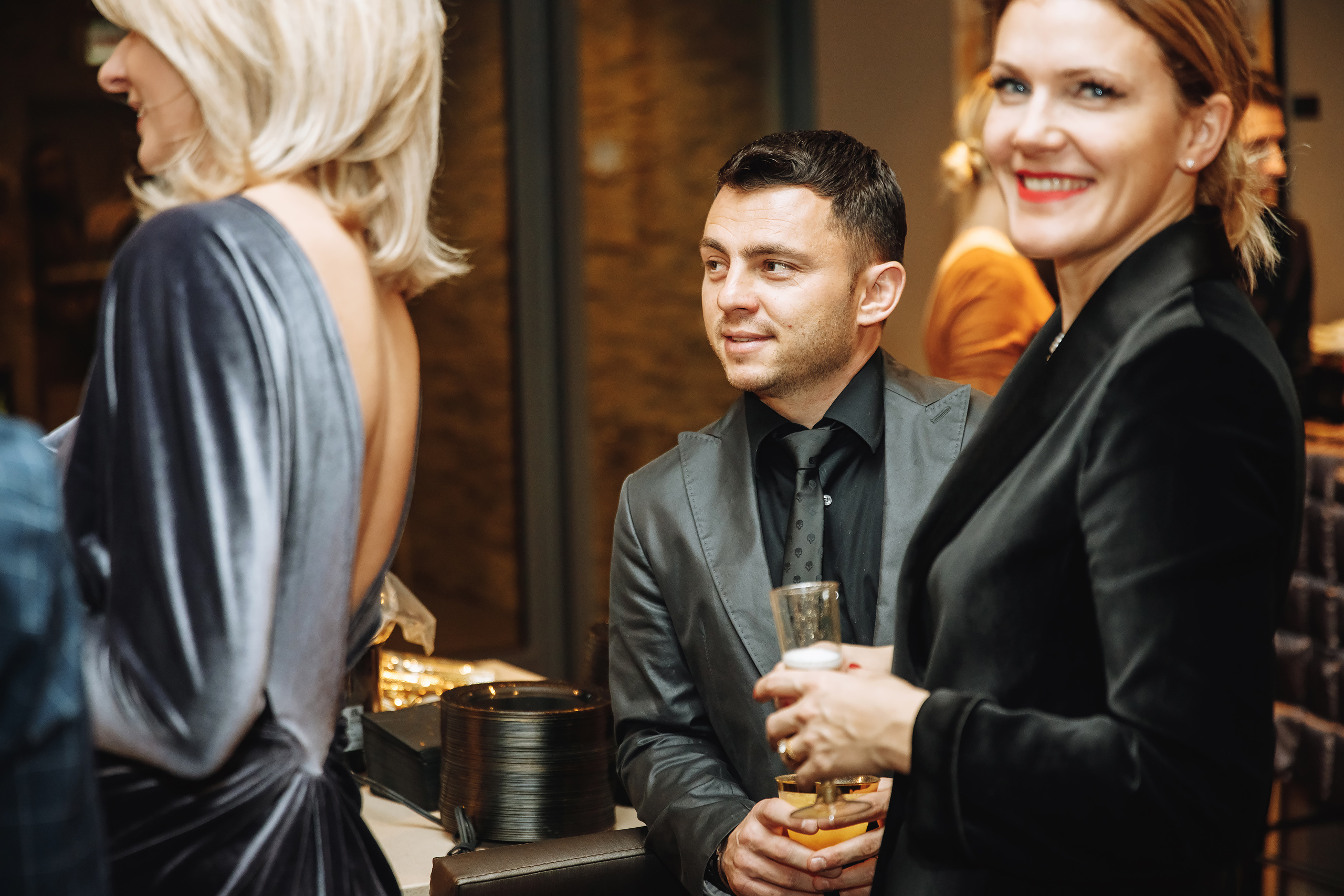 Deymar Insurance Agency. Wedding family event photographer in Chicago Nick Yushevich