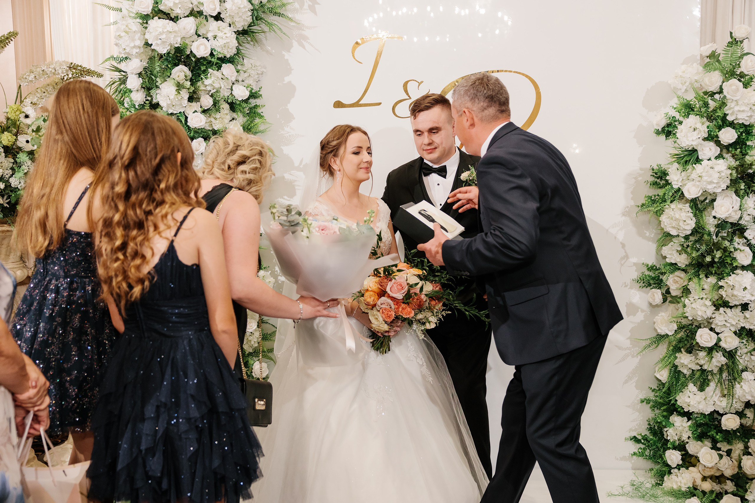 05.10.2024 Wedding. Wedding family event photographer in Chicago Nick Yushevich