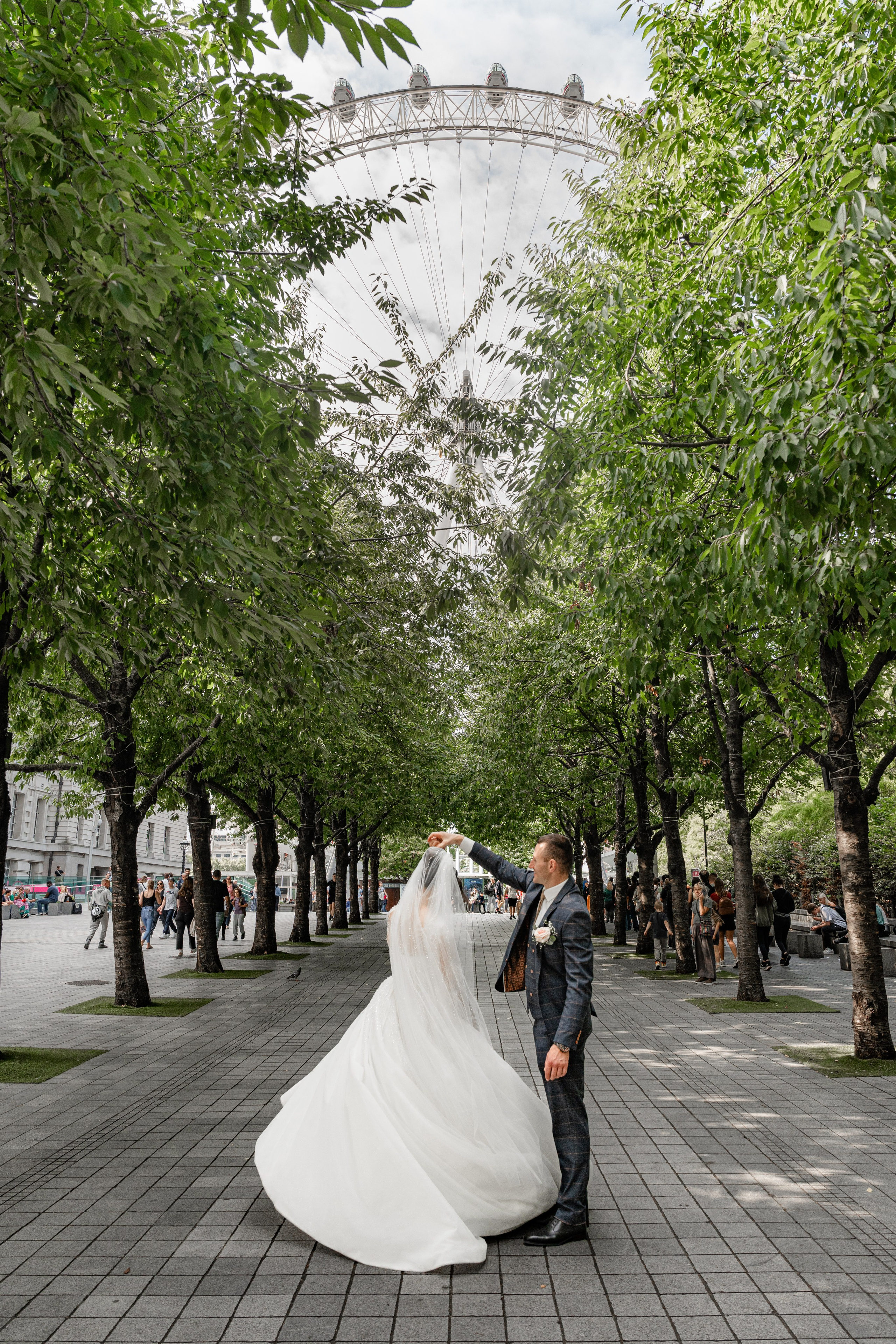 Dmytro & Yaroslava. Tonya Kyrylenko photographer in London