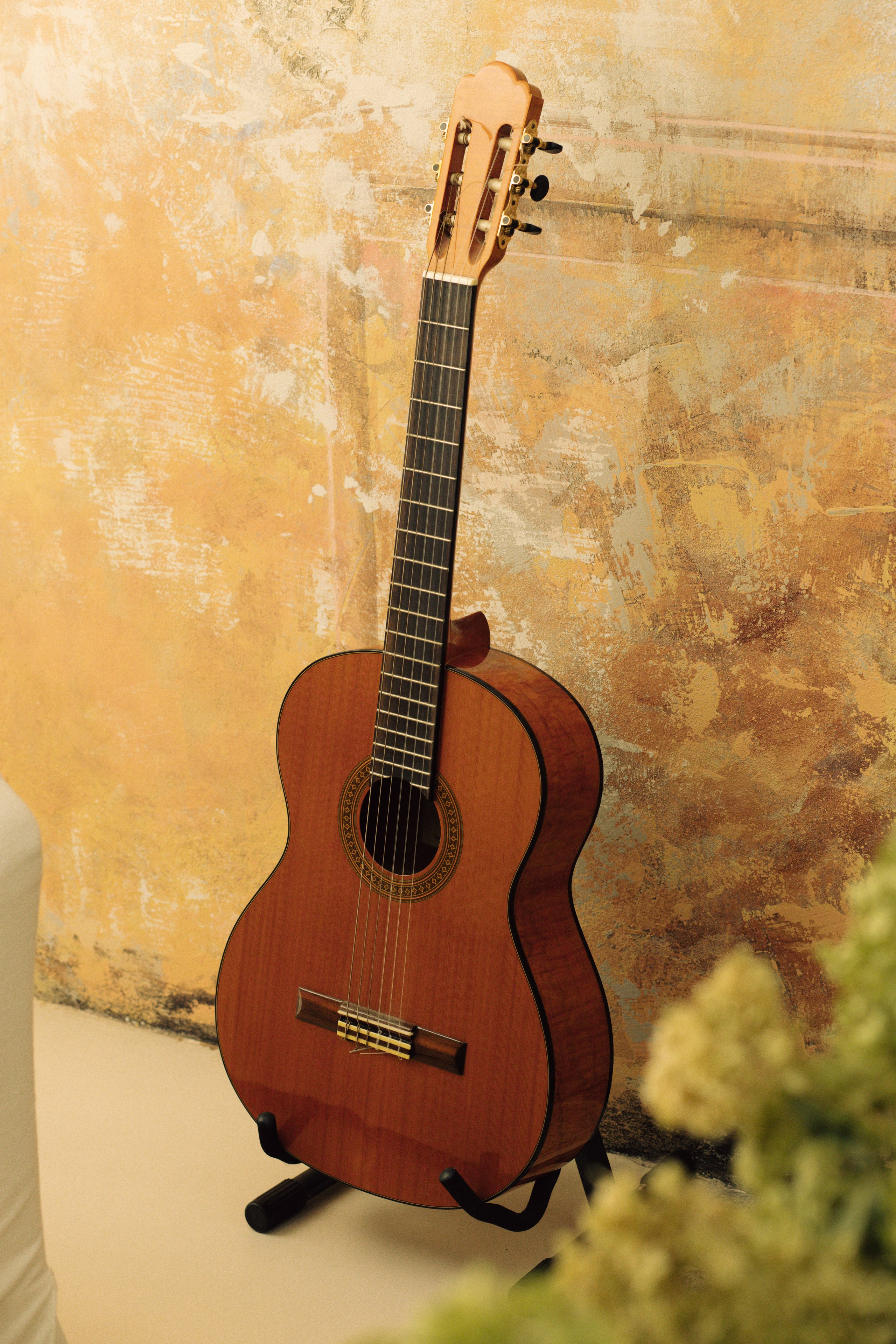 Intimate Elopement by Lake Como in Tremezzo, Italy — Ivanka and Stas. Liza Bizzaro — Italy Wedding, Love Story & Portrait Photographer in Milan, Turin, Piedmont and Across Italy