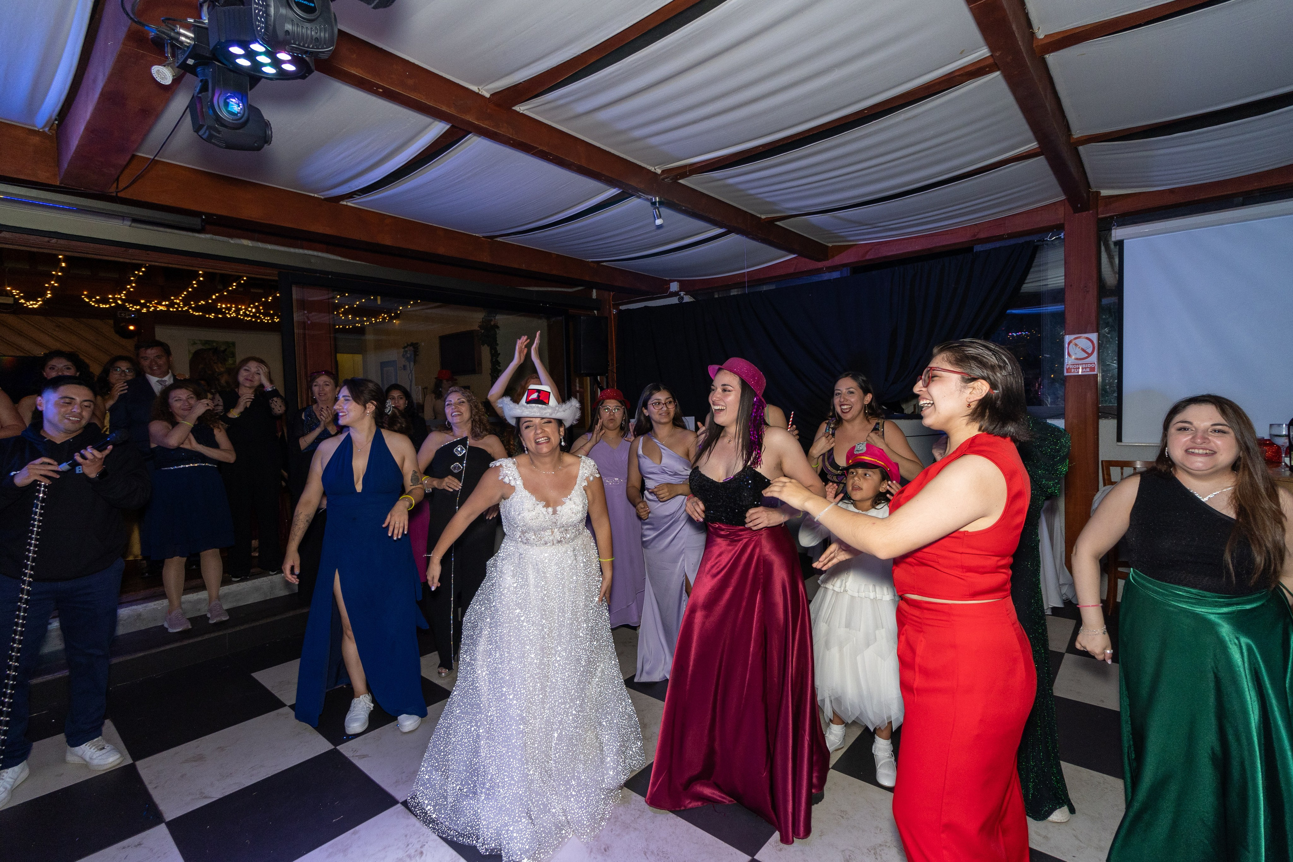 Katherin y Daniel. Dinka & Emilio - El arte de preservar lo que no se repite