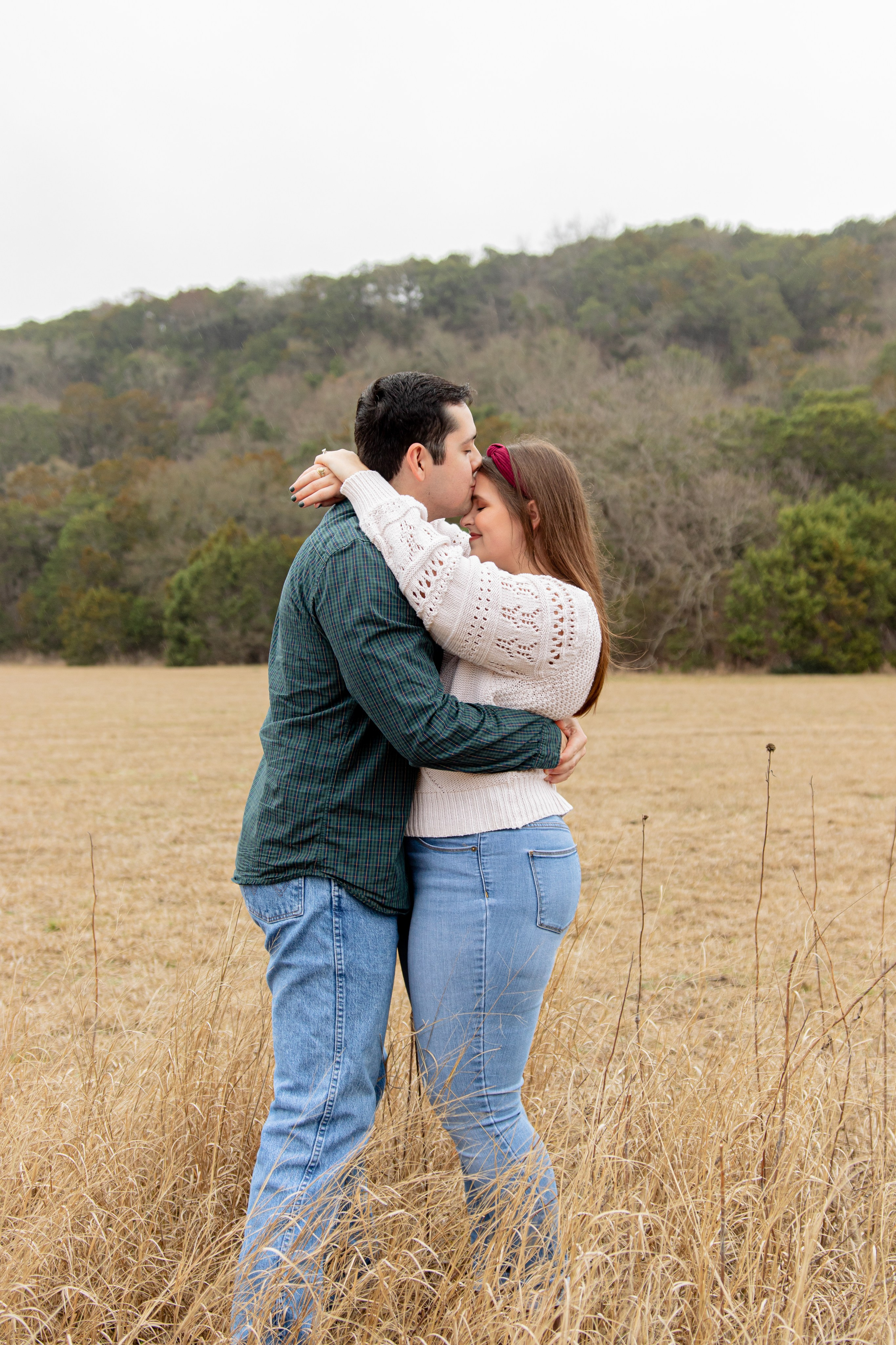 Haley and Aaron’s engagement photoshoot at Garey Park in Austin