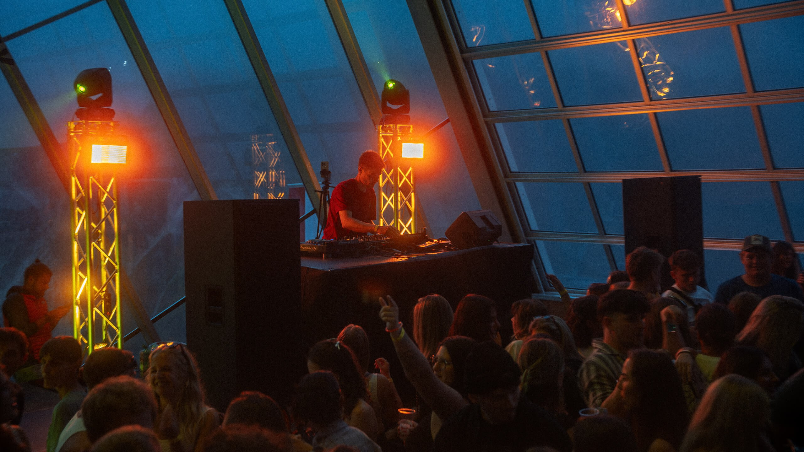 Axamer Lizum sundowner 2025. 808Media – Professionelle Foto- und Videografie für Restaurants, Hotels, Events und Hochzeiten in Innsbruck und Tirol