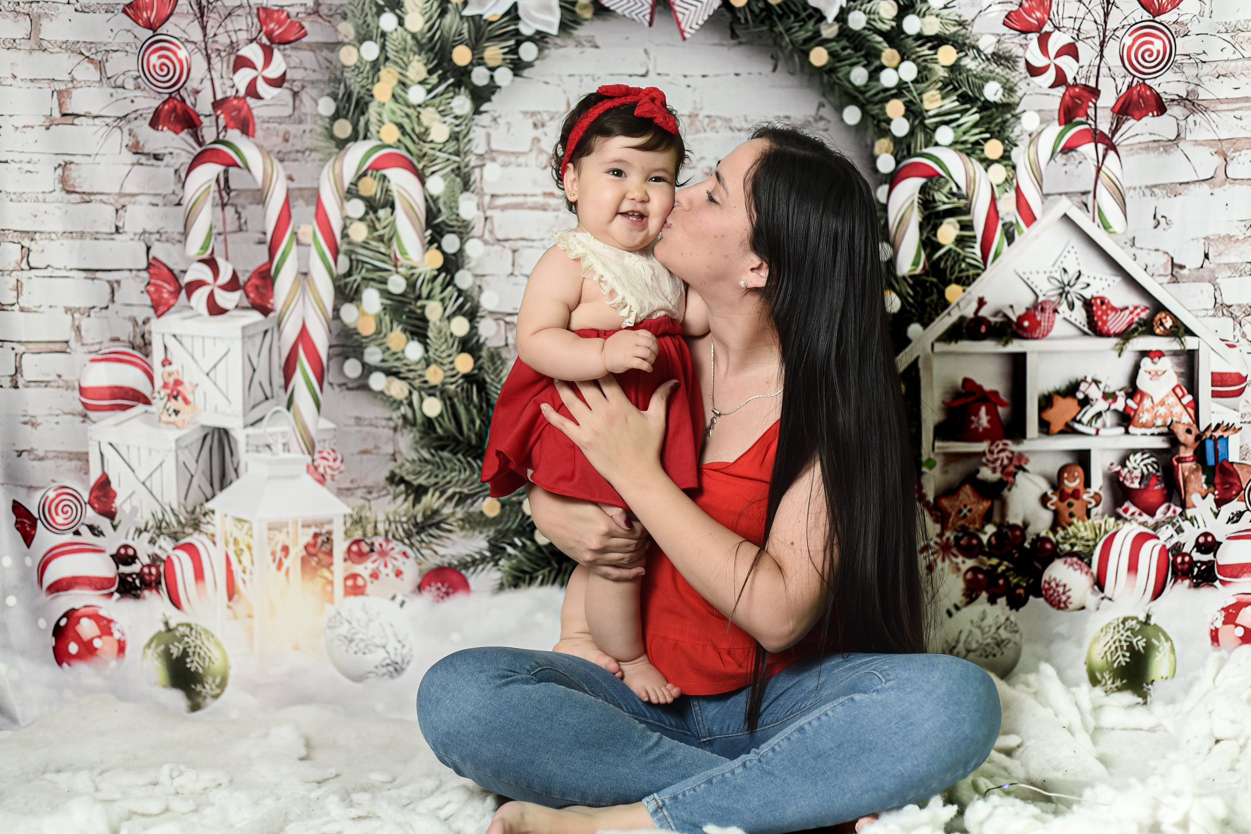 Sesión 1er añito de Juli. Temática: Abejita de Plim Plim +  Mini Sesión Navideña. Fotografo de casamiento en misiones y fotógrafo de familia  Posadas