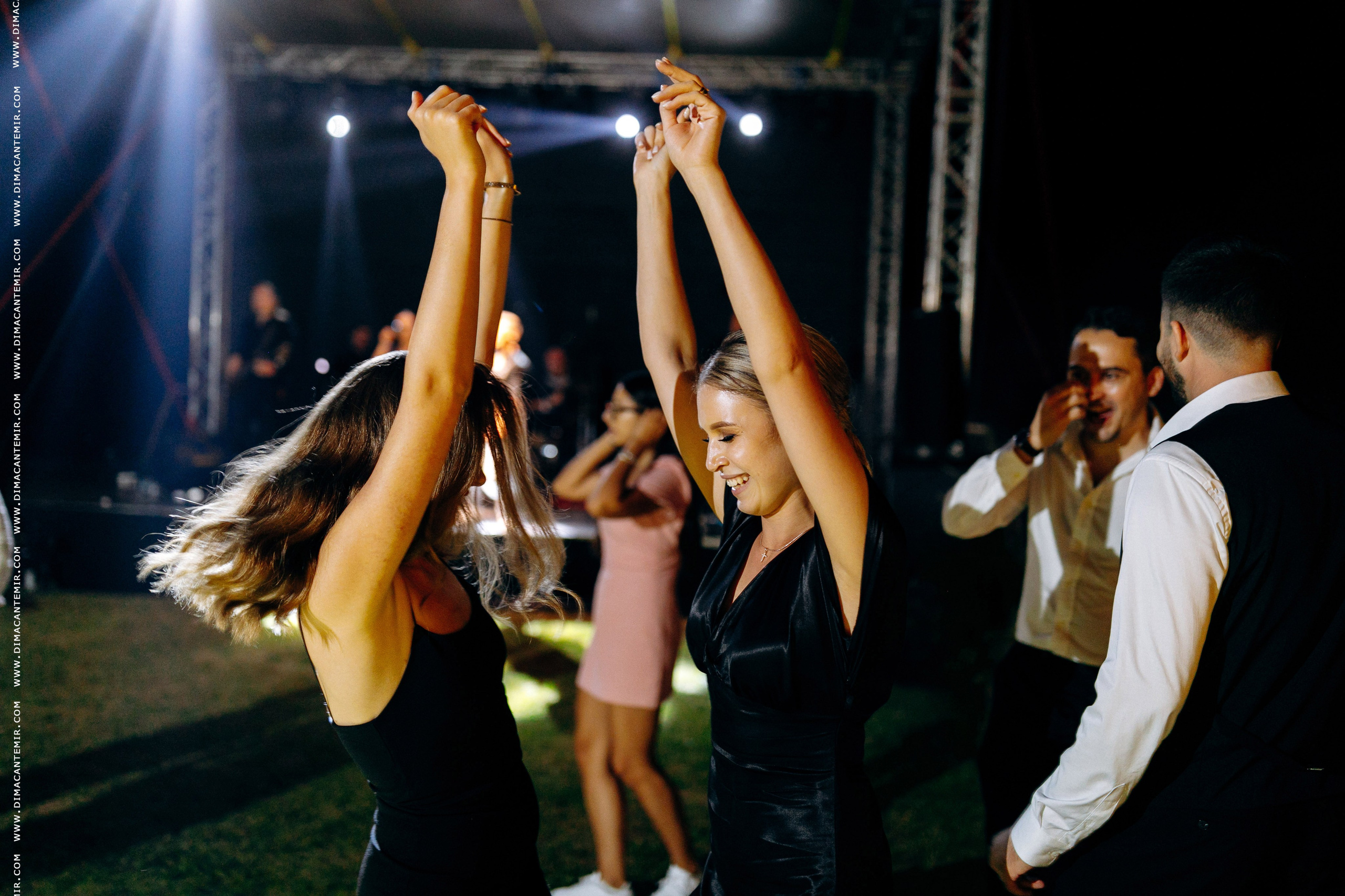 CRISTI + IRAIDA. Fotograf de nuntă în Chisinau, Moldova. Poze și Video Comerciale