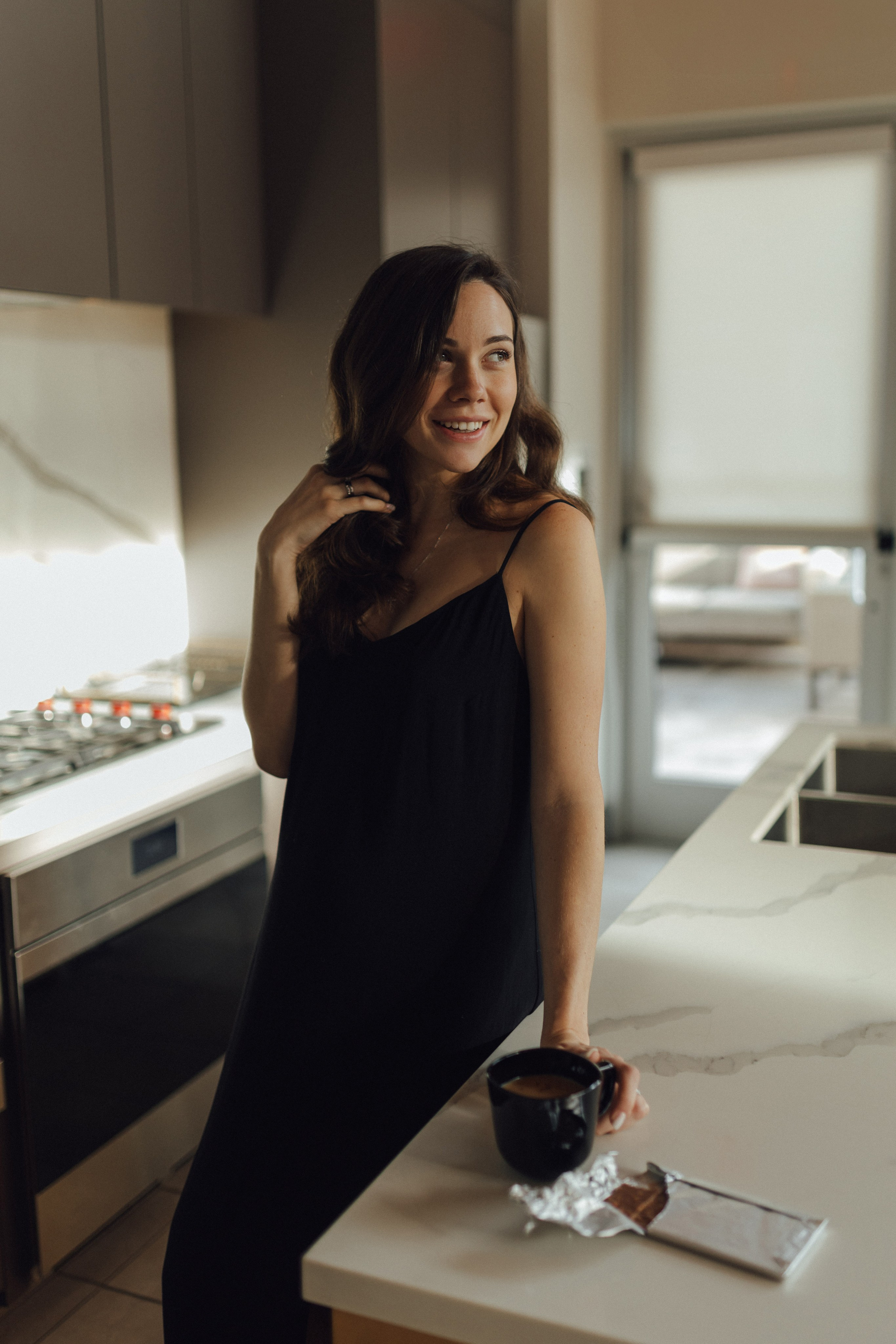 Home Maternity Photo shoot. Maternity, newborn photographer in the Bay Area|Iryna Rakivnenko