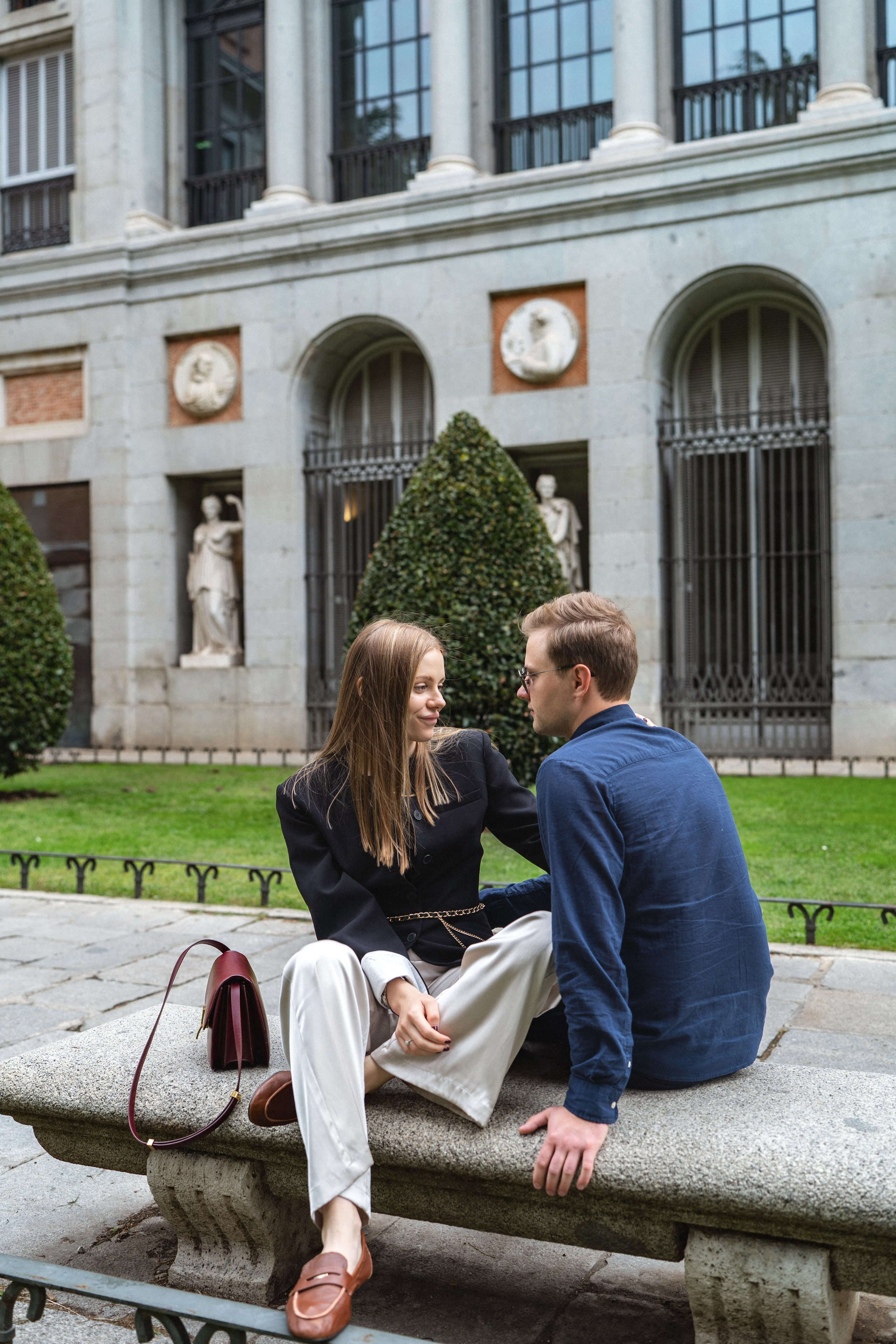 Marriage Proposal in Madrid historic Center. Photographer in Madrid, Spain. Alyona Belyaninova