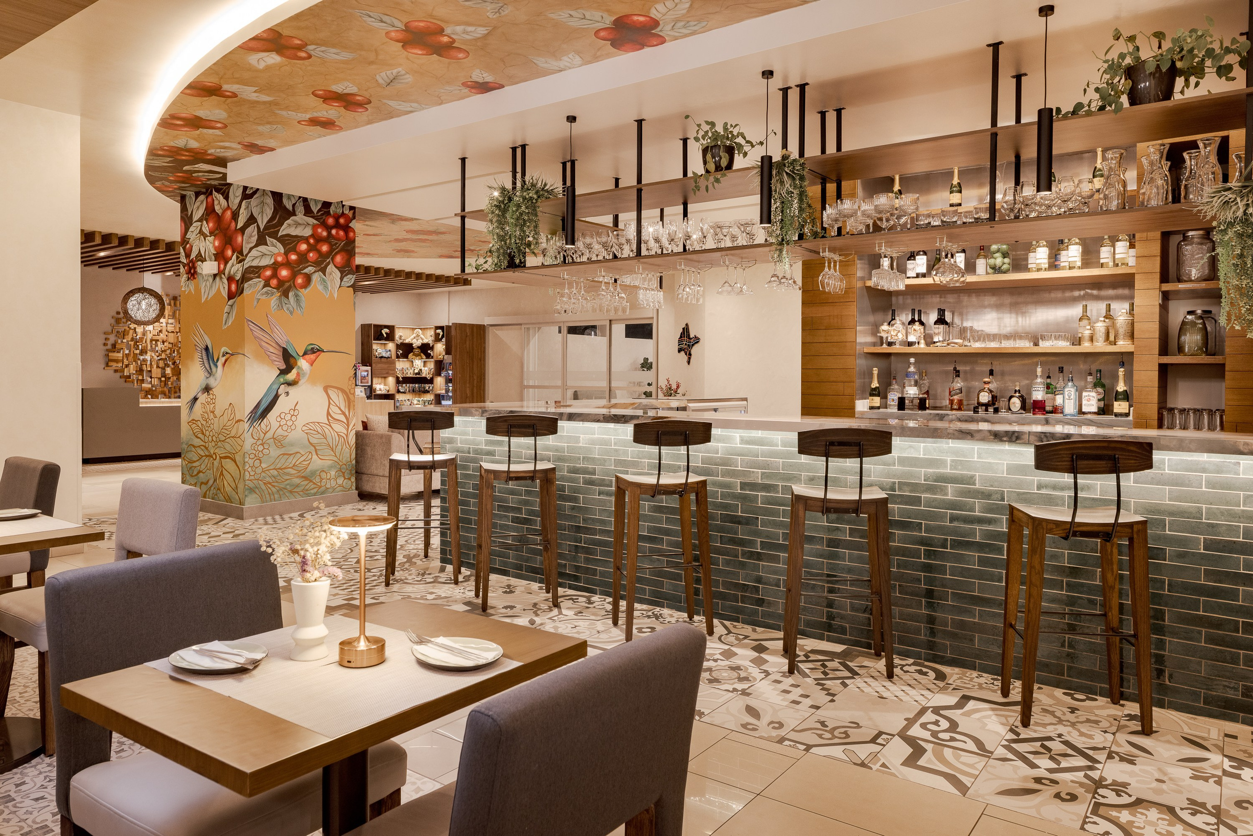 Hyatt Place San Jose Pinares. Professionals Hotel Content Creators Salt and Pepper Studio