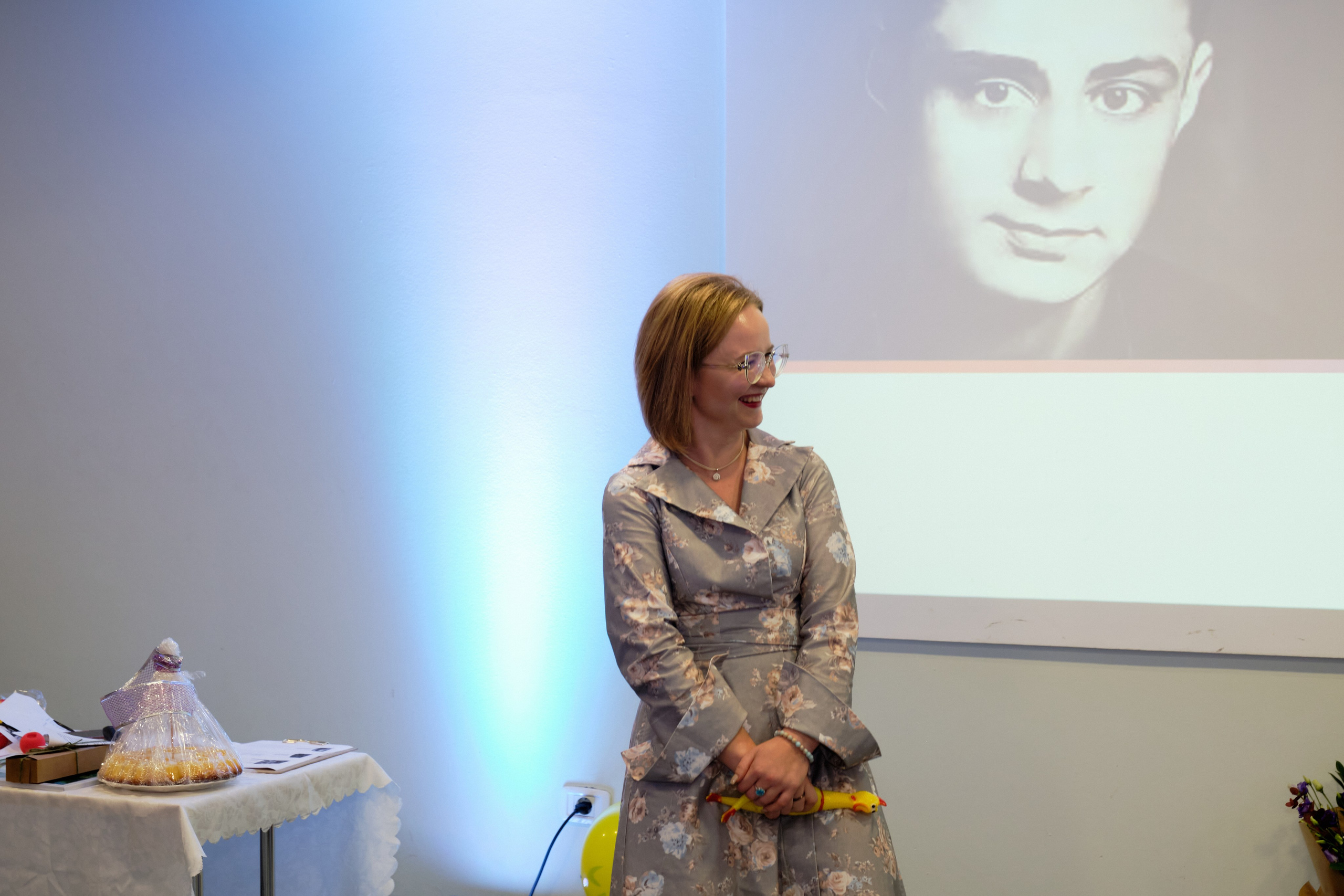 Фоторепортаж з благодійного Новорічного балу у Чорногорії. Портретний фотограф Альона Новгородцева