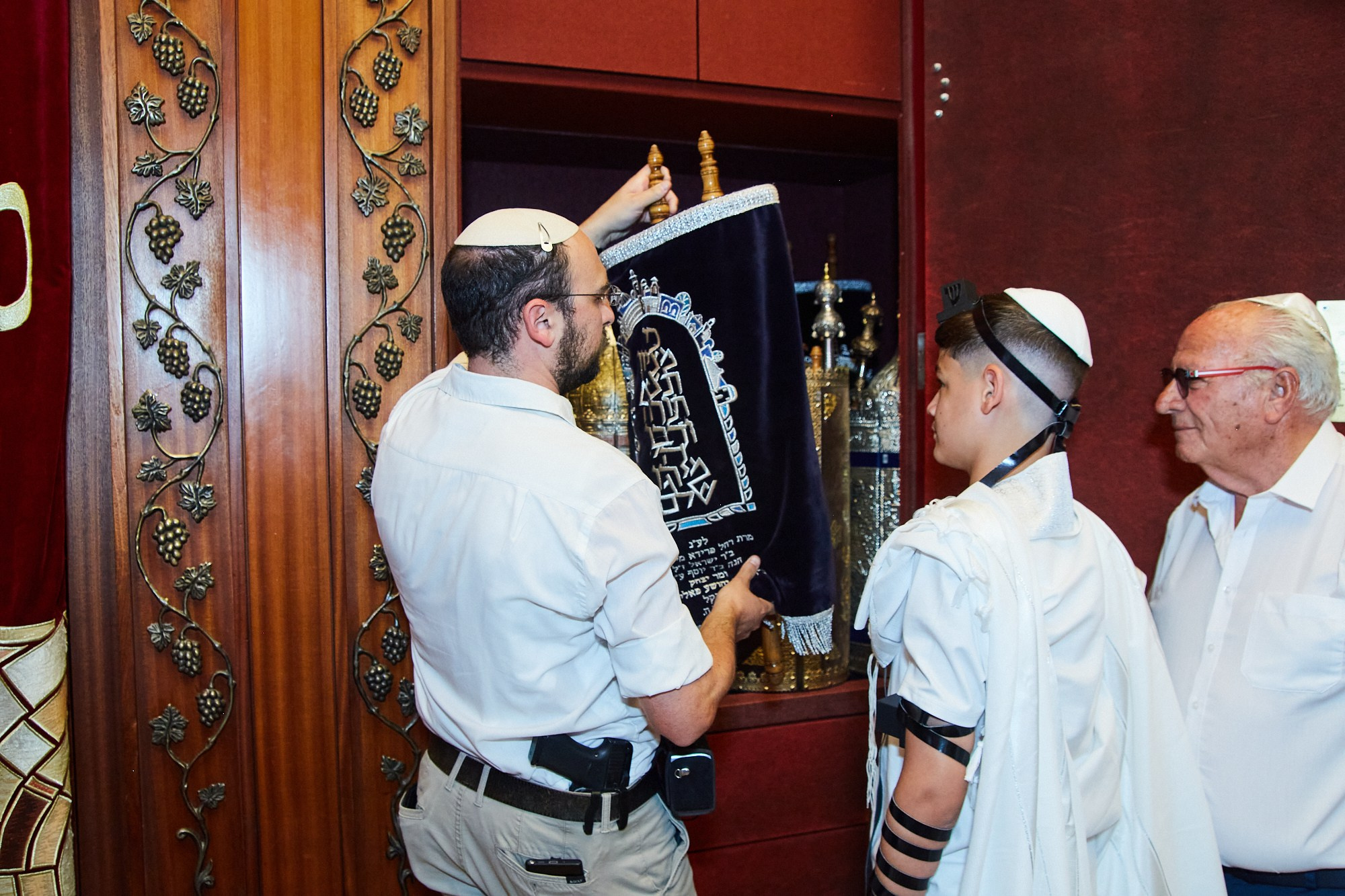 Бар-мицва на Котеле 2. Портретный и репортажный фотограф в Израиле Рома Бирман