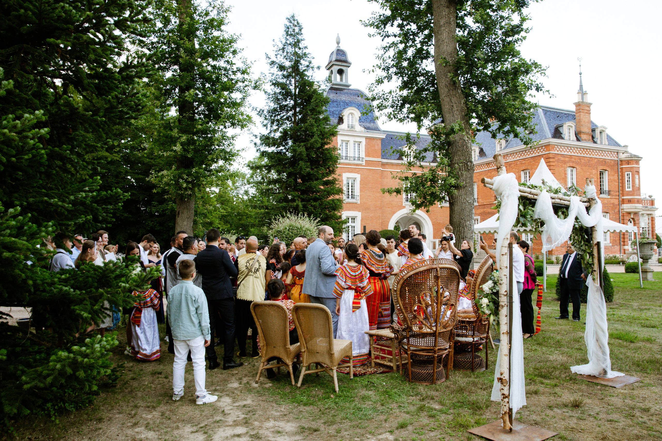 Jana & Larbi. Photographer in Paris