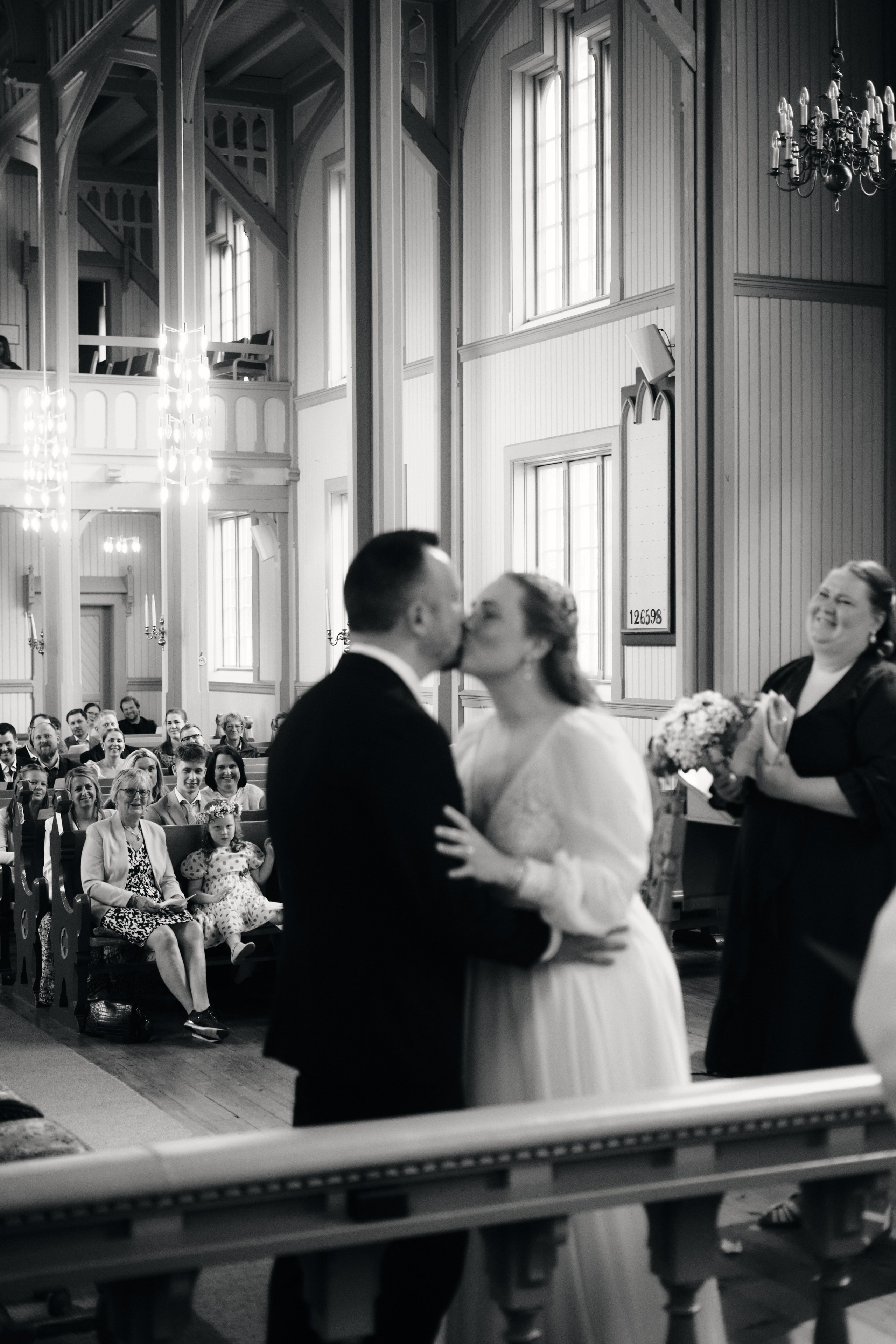 M&E. Bryllupsfotograf, videograf, Norge. Wedding photography, Norway