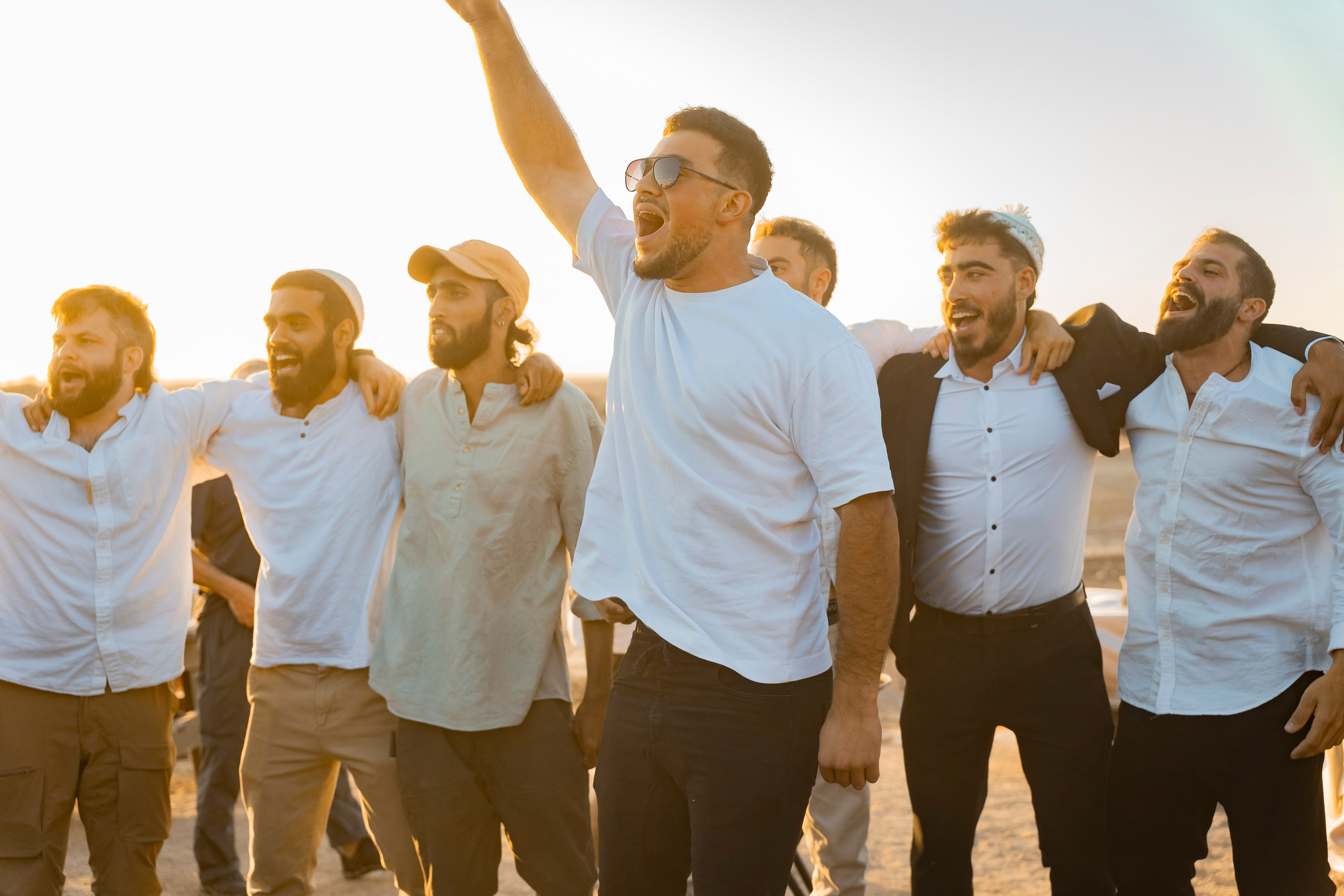 אביה ואחיה. יוסף מזרחי צילום חתונה, ברית וזוגיות. צלם מקצועי שאוהב להוציא אתכם הכי יפים ברגעים הכי מרגשים