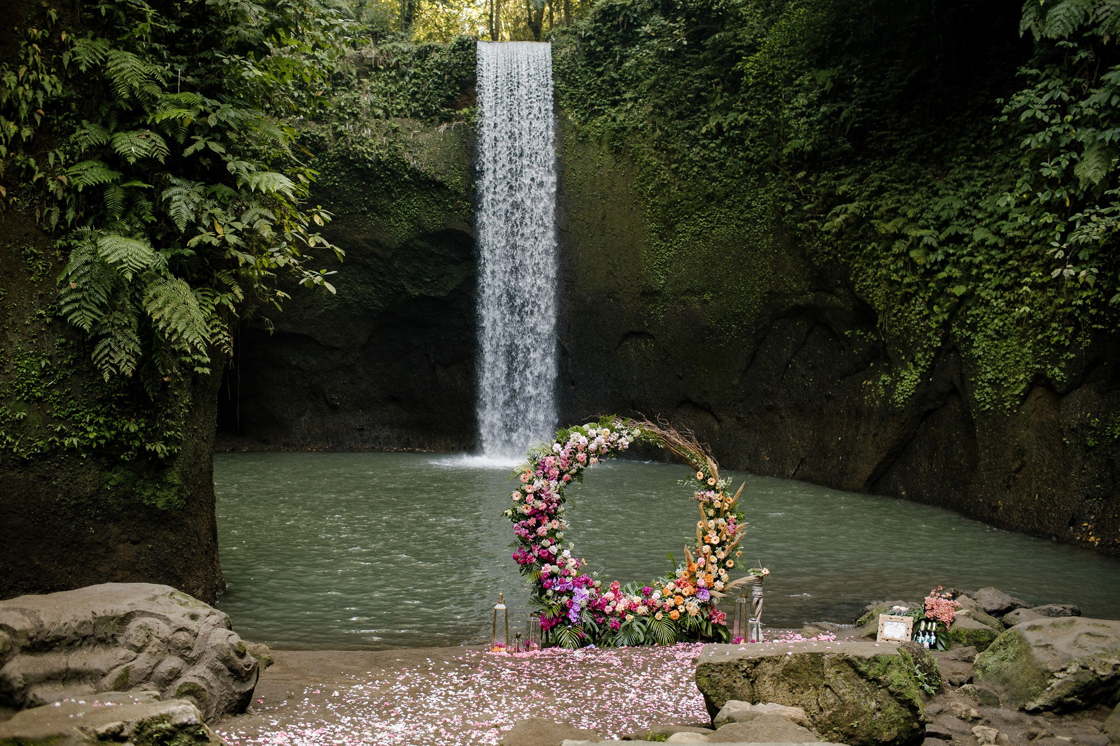 Bright trendy stylish wedding in the traditions of 2024. Get.it.feel — Aesthetic Photography and Videography