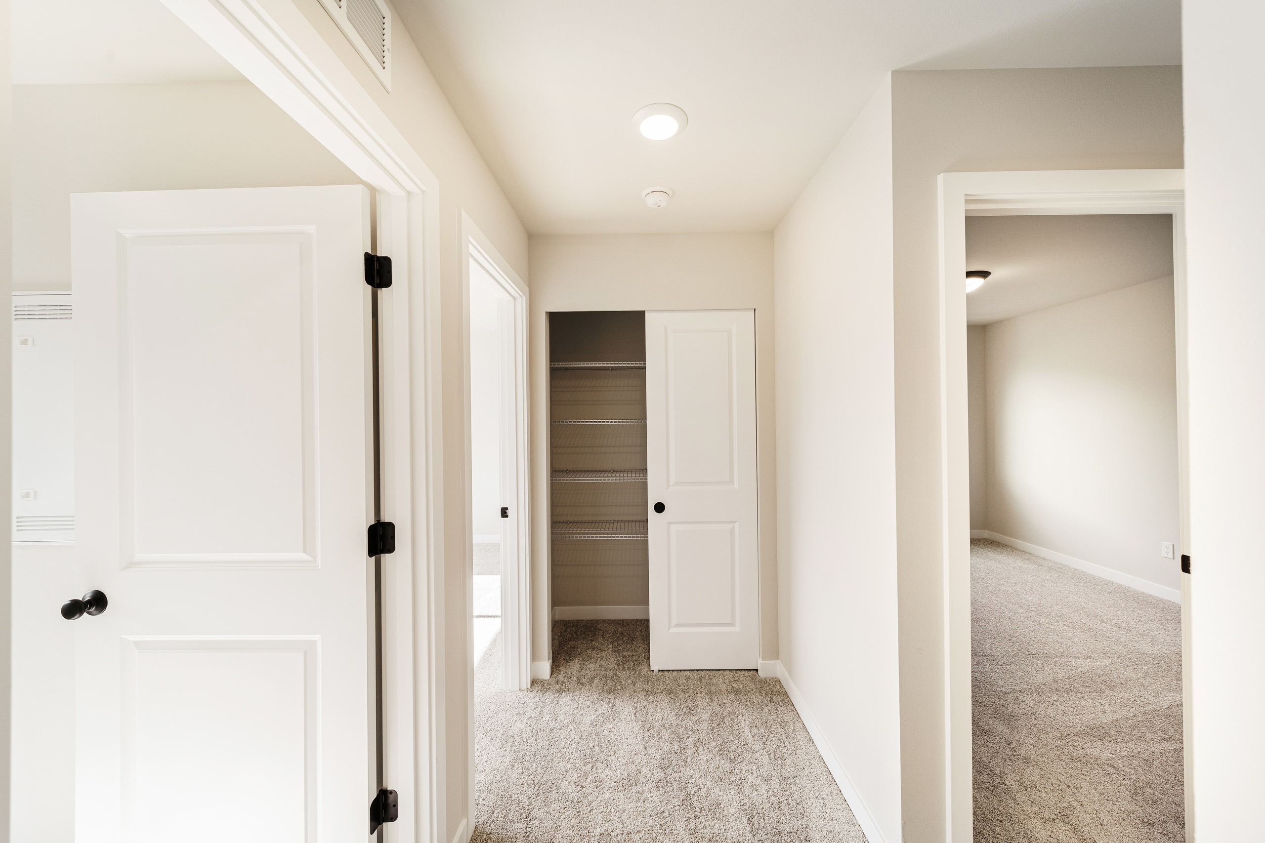 Real Estate photography. Washington state. EVAN ARISTOV WEDDING PHOTOGRAPHY — Seattle Wedding Photographer