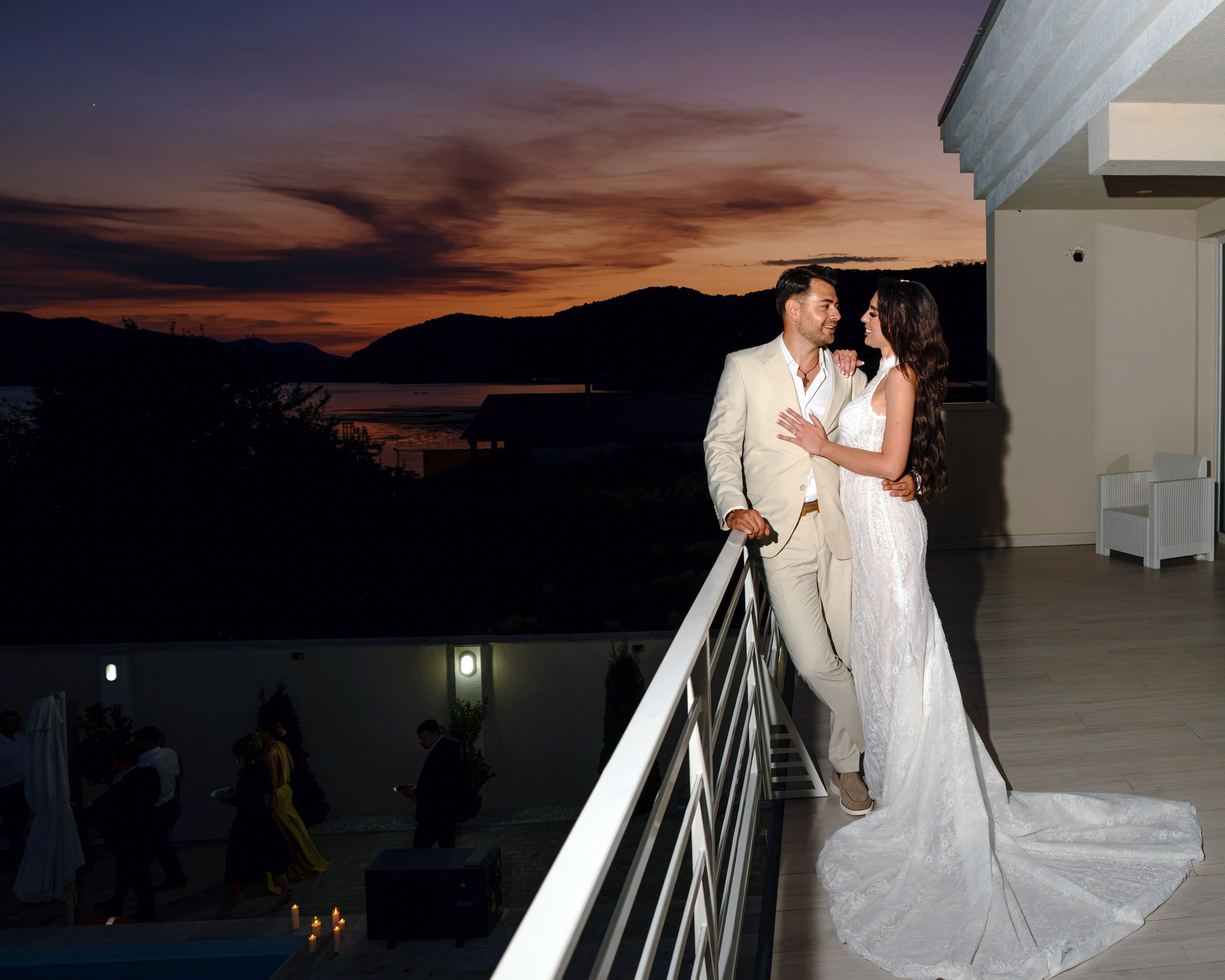 Iubire la apus pe Dunăre | Sonia & Bogdan. Andrei Marta | Fotograf Nuntă & Destination Wedding