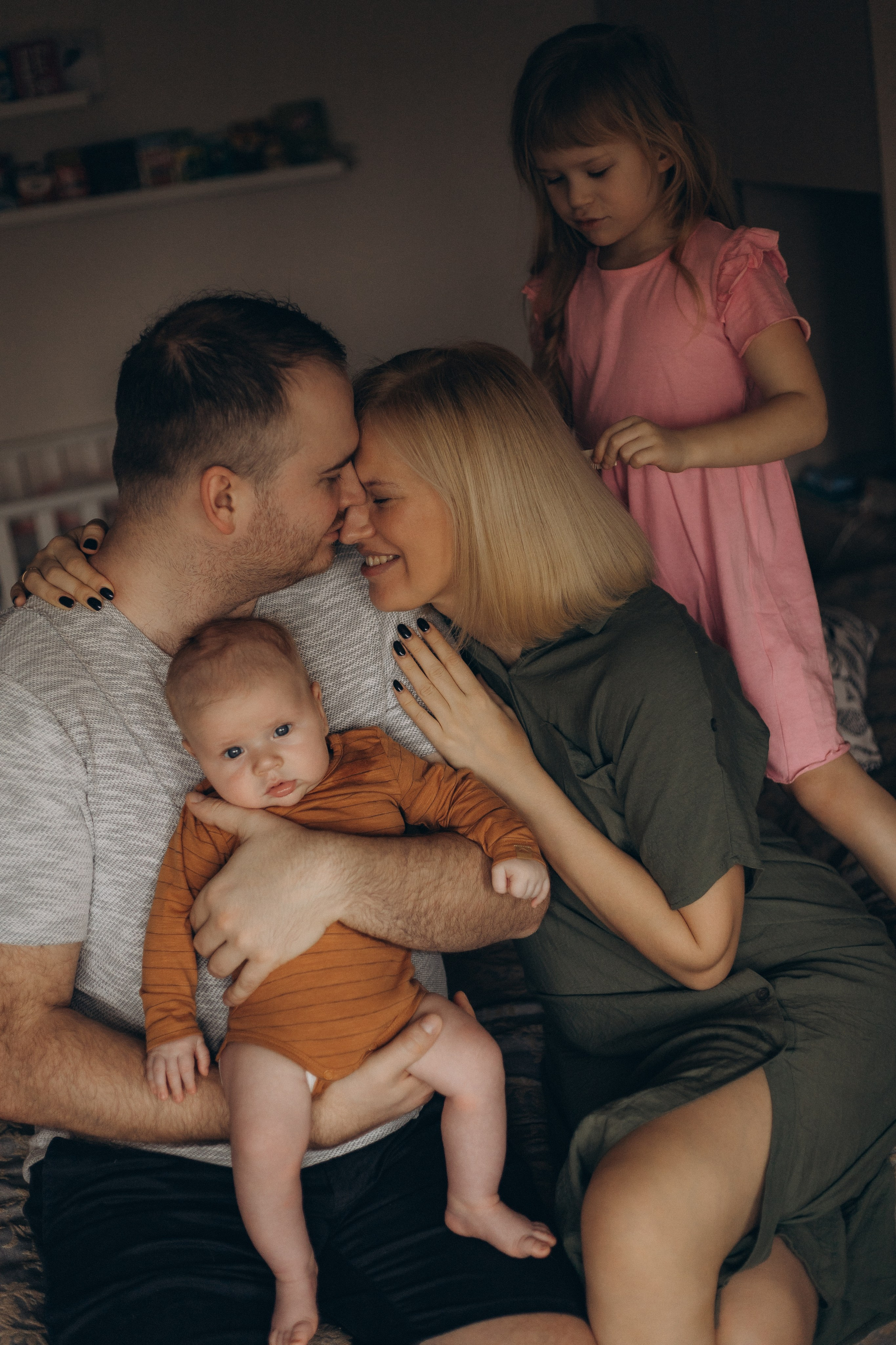 LĪVAS ģimene. GALVENĀ