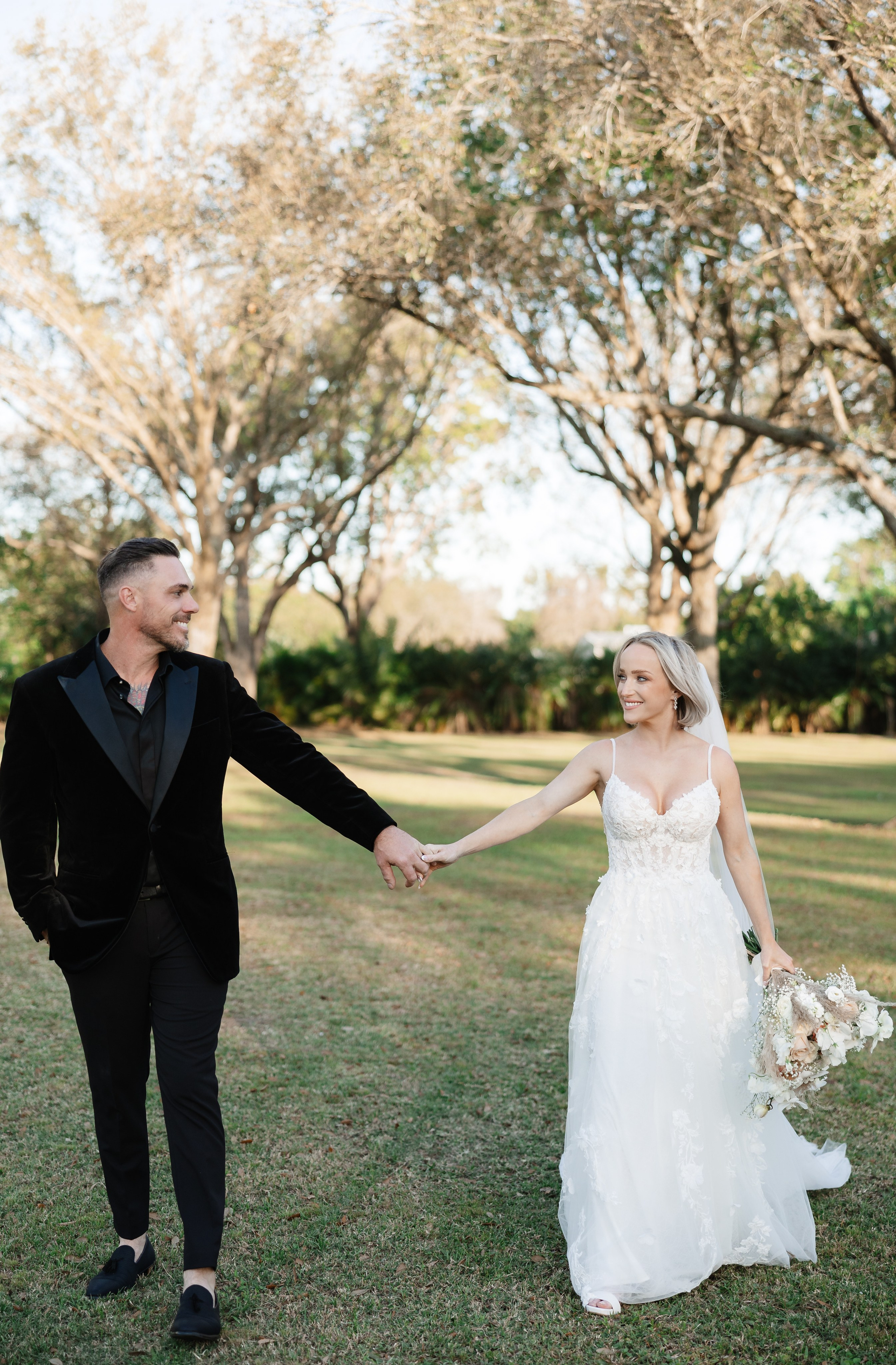 A Quiet, Beautiful Beginning | Kayla & David’s Intimate Weston Estate Wedding. YES I DO PRODUCTION — Wedding photography&videography