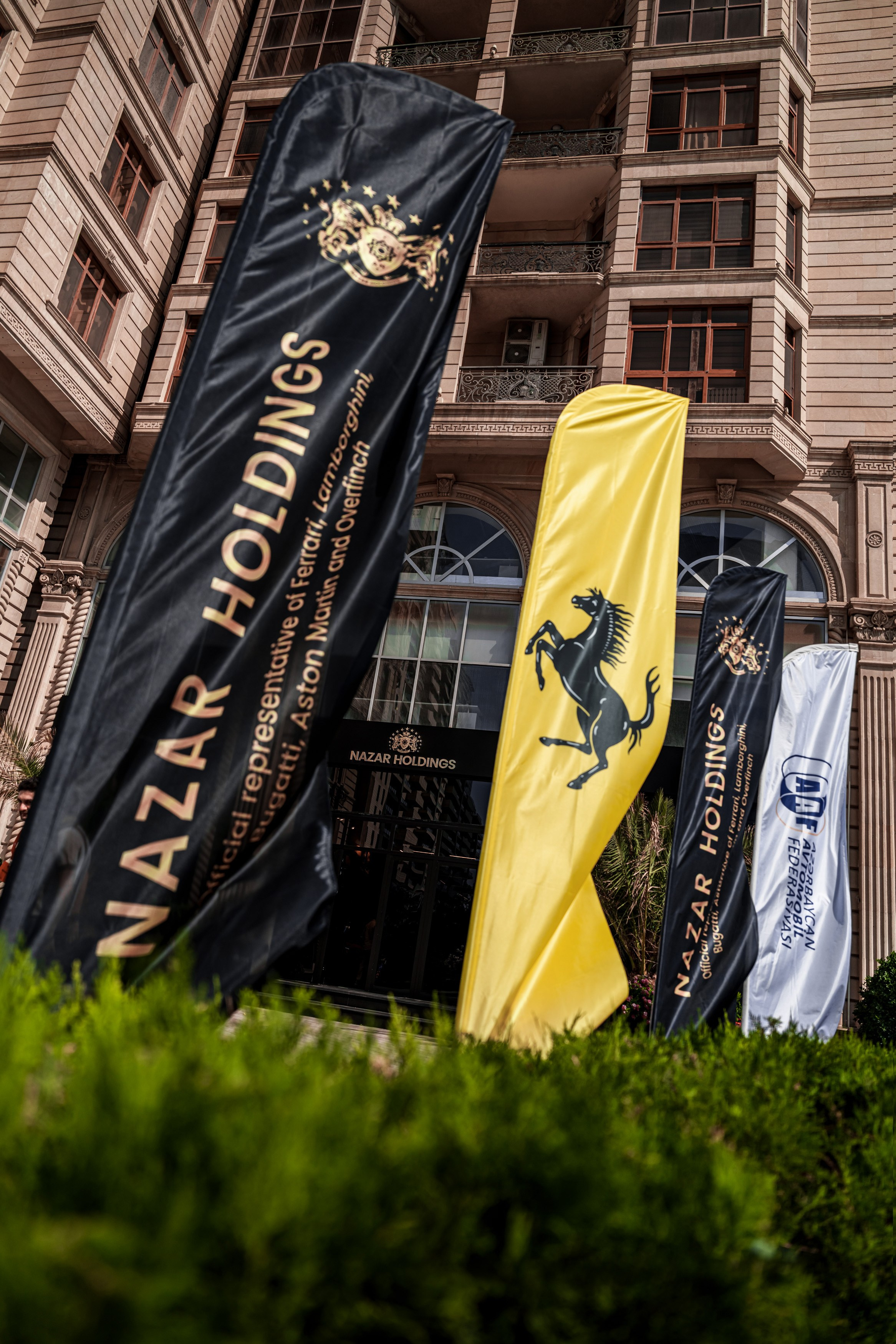 FERRARI. WORLDWIDE COMMERCIAL AUTOMOTIVE PHOTOGRAPHER