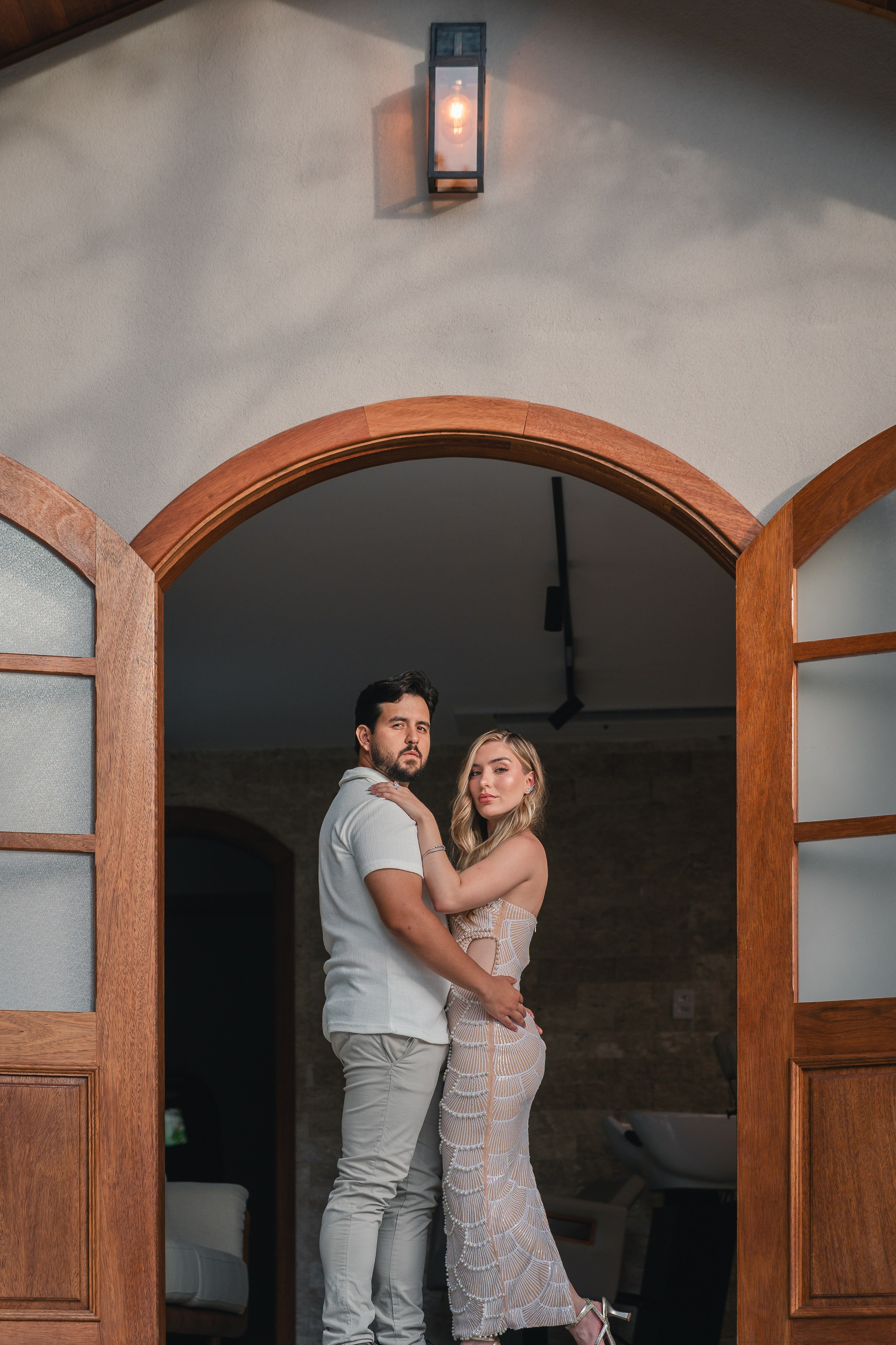 Leticia & Armando. O Casal Dos Noivos