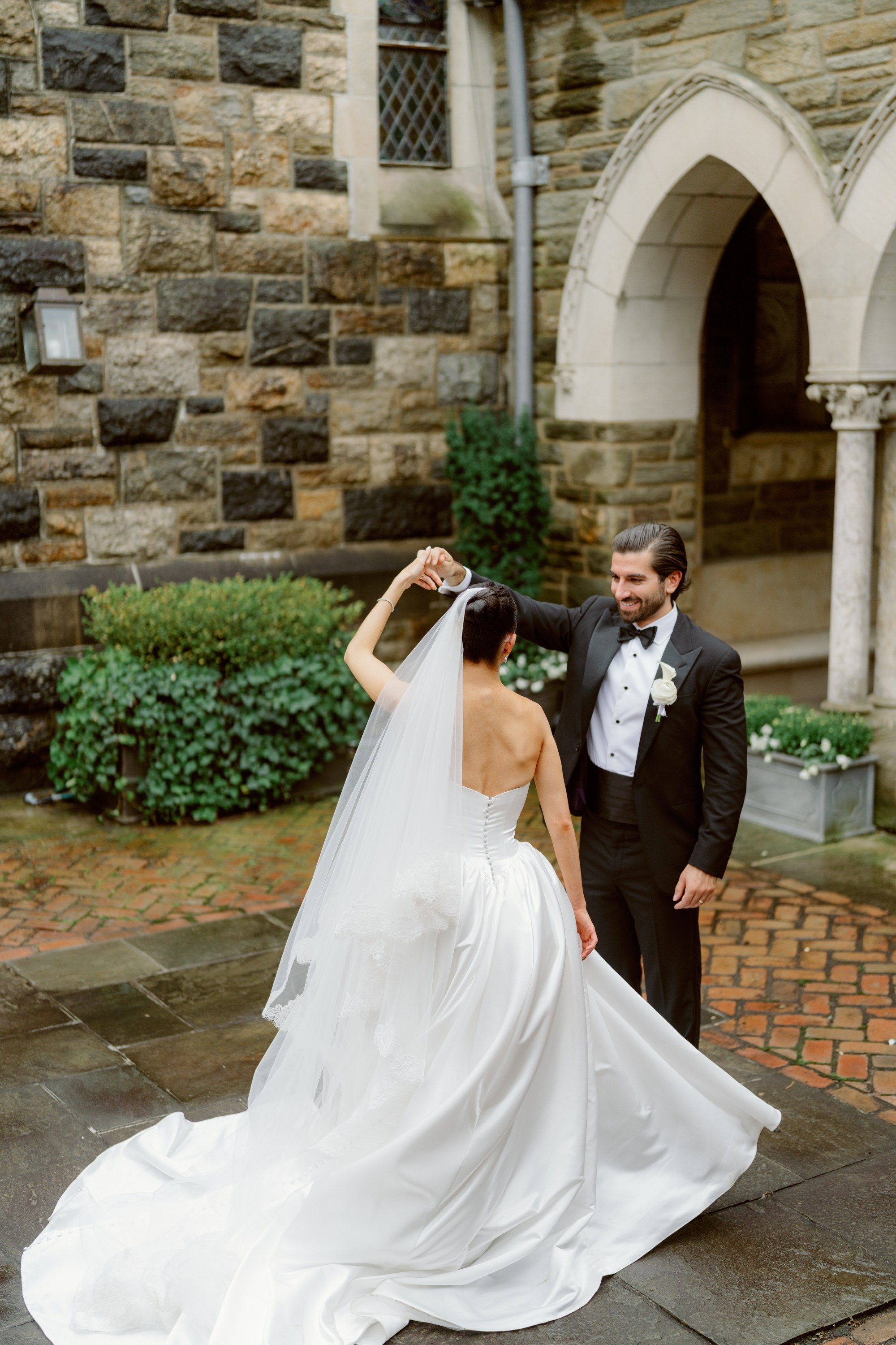 Hannah and Oliver. Wedding photographer and videographer New York | New Jersey
