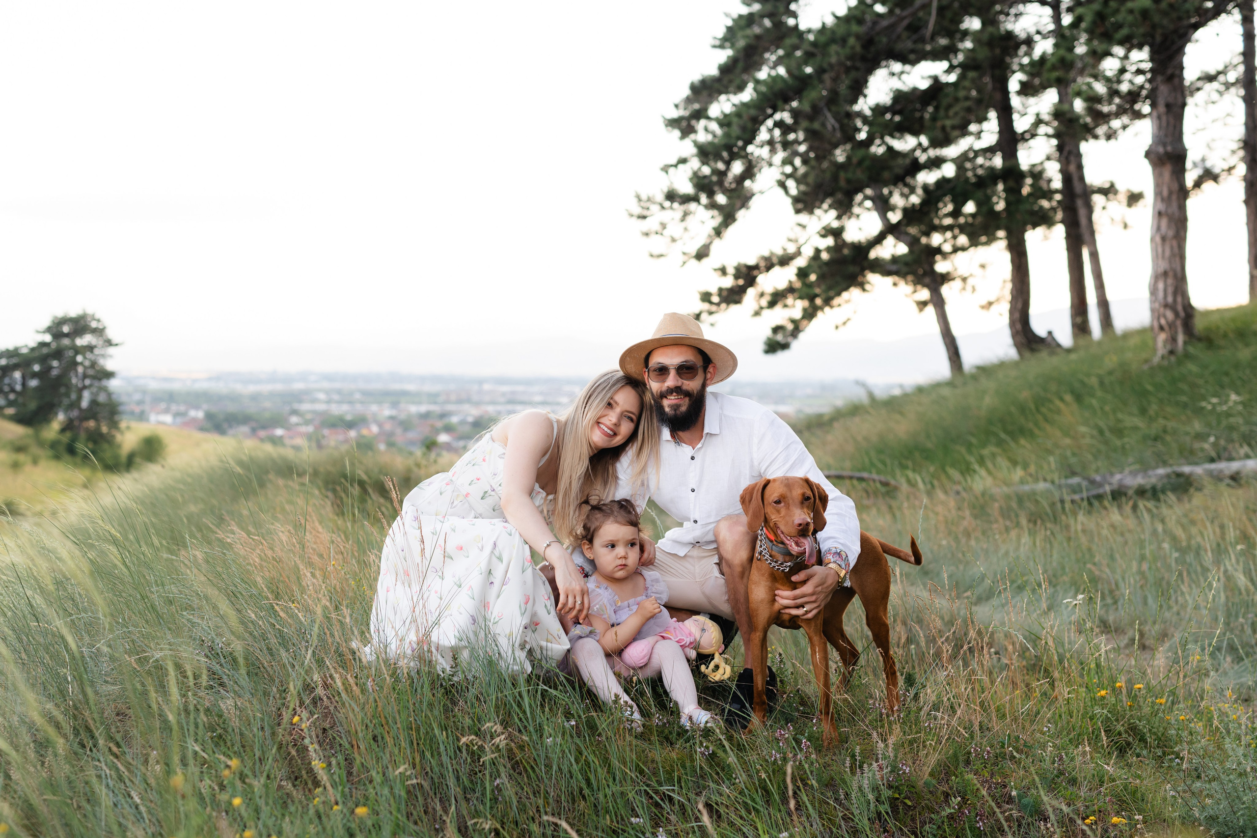 Nico, Luci & Ilaria — Family. Main