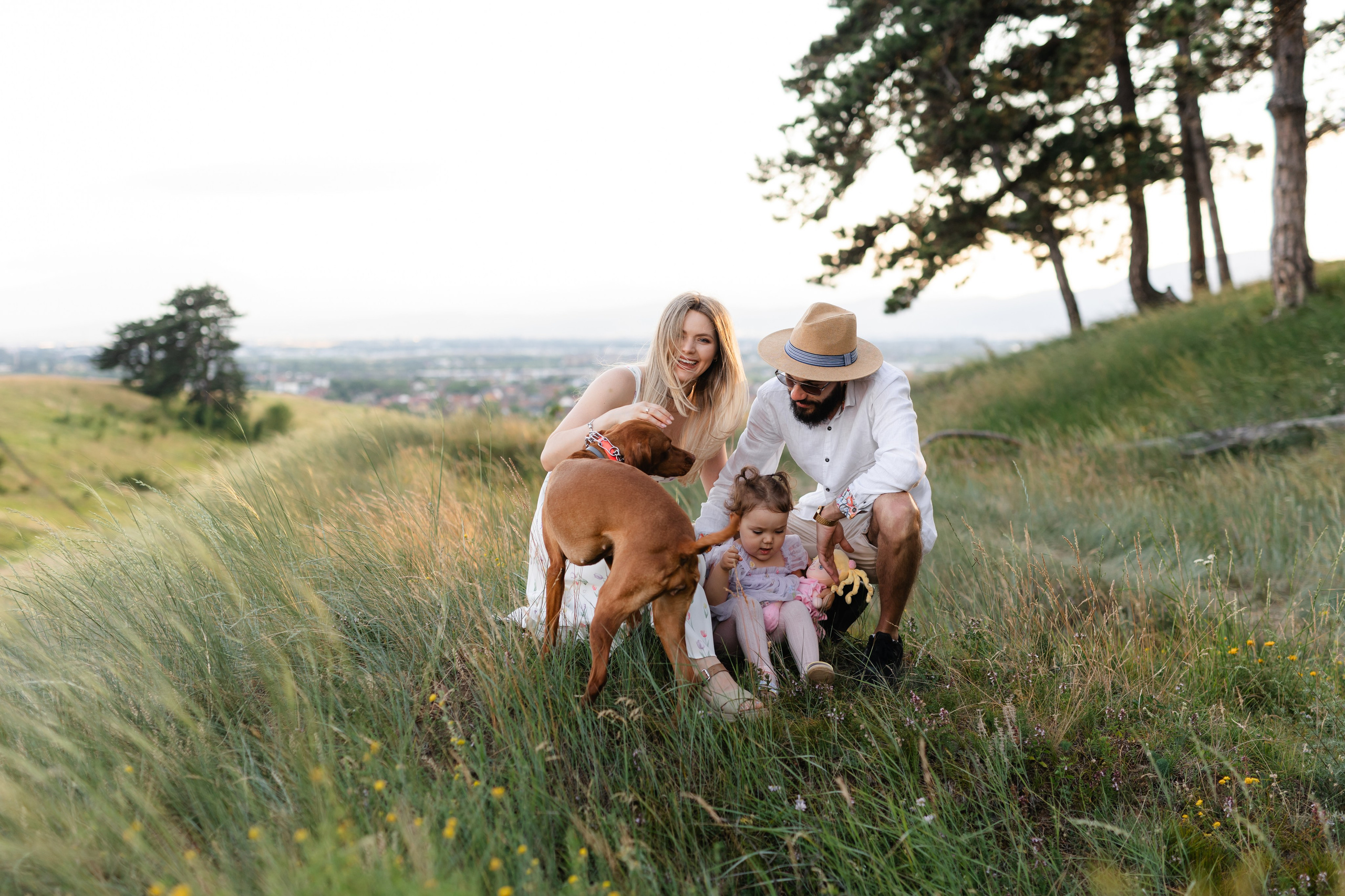 Nico, Luci & Ilaria — Family. Main
