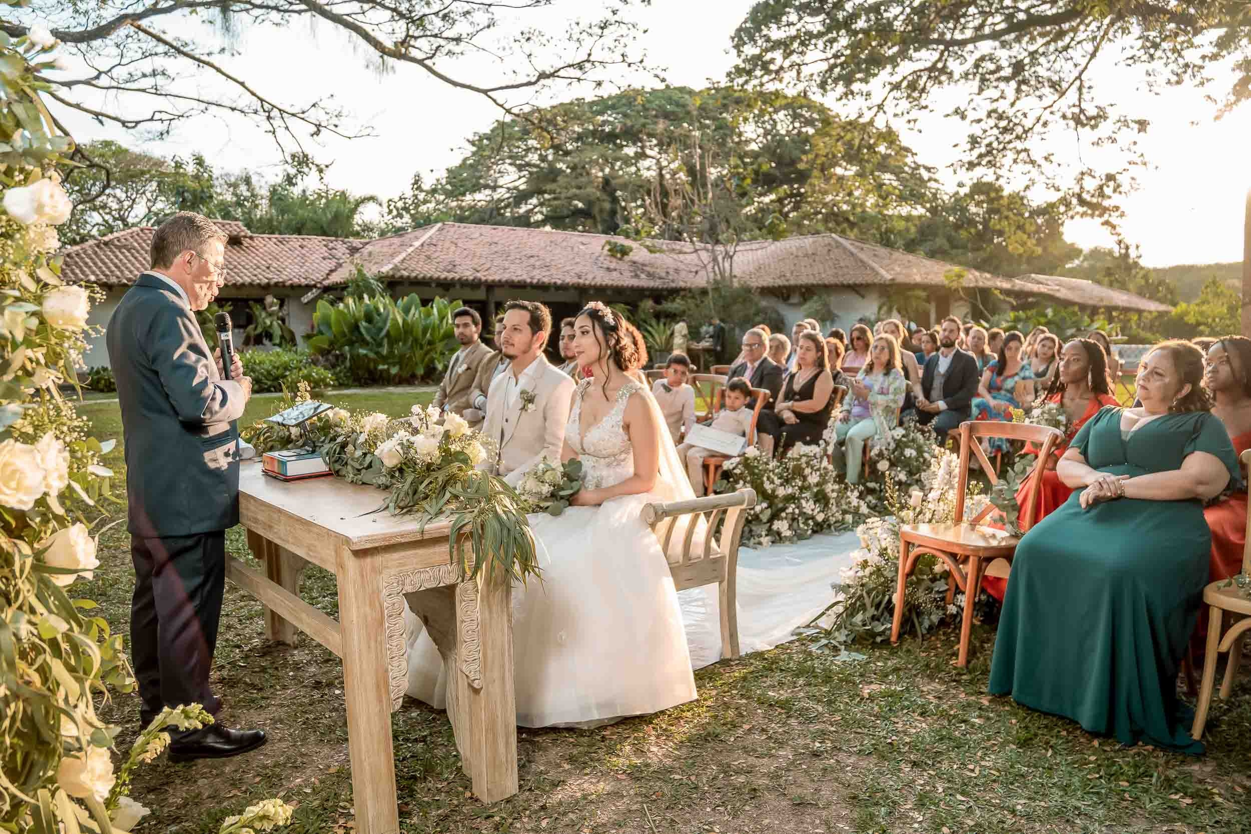 Boda en Cali. Hacienda Entre Rios - Daniela & Rodrigo. Karen Ortiz Photography / Fotógrafo profesional en Cali - Colombia