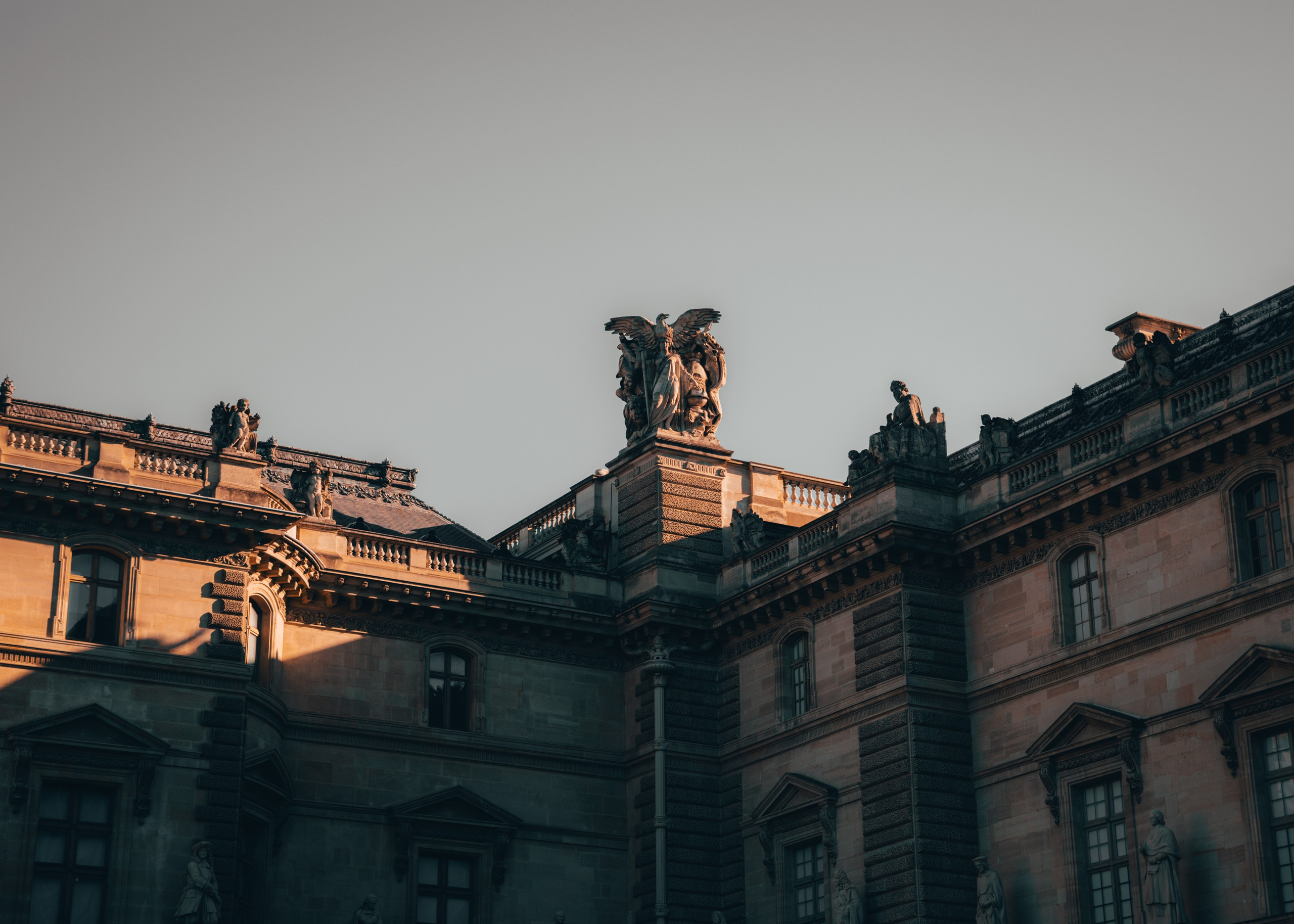 Dažādas fotogrāfijas. Sajūtu un mirkļu fotogrāfs no Rīgas, Mārtiņš Babris