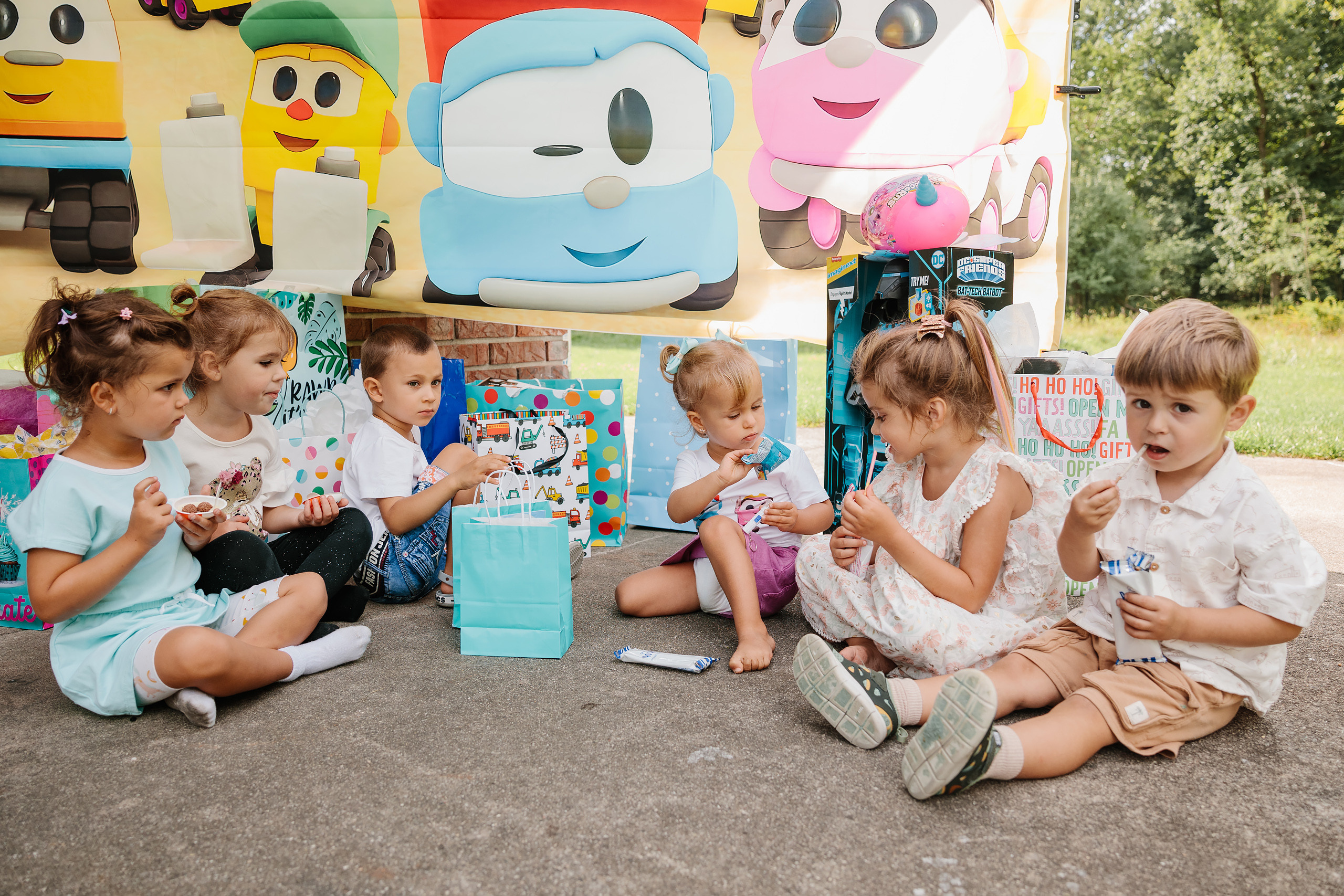 08.26.2023 Birthday Party. Wedding family event photographer in Chicago Nick Yushevich