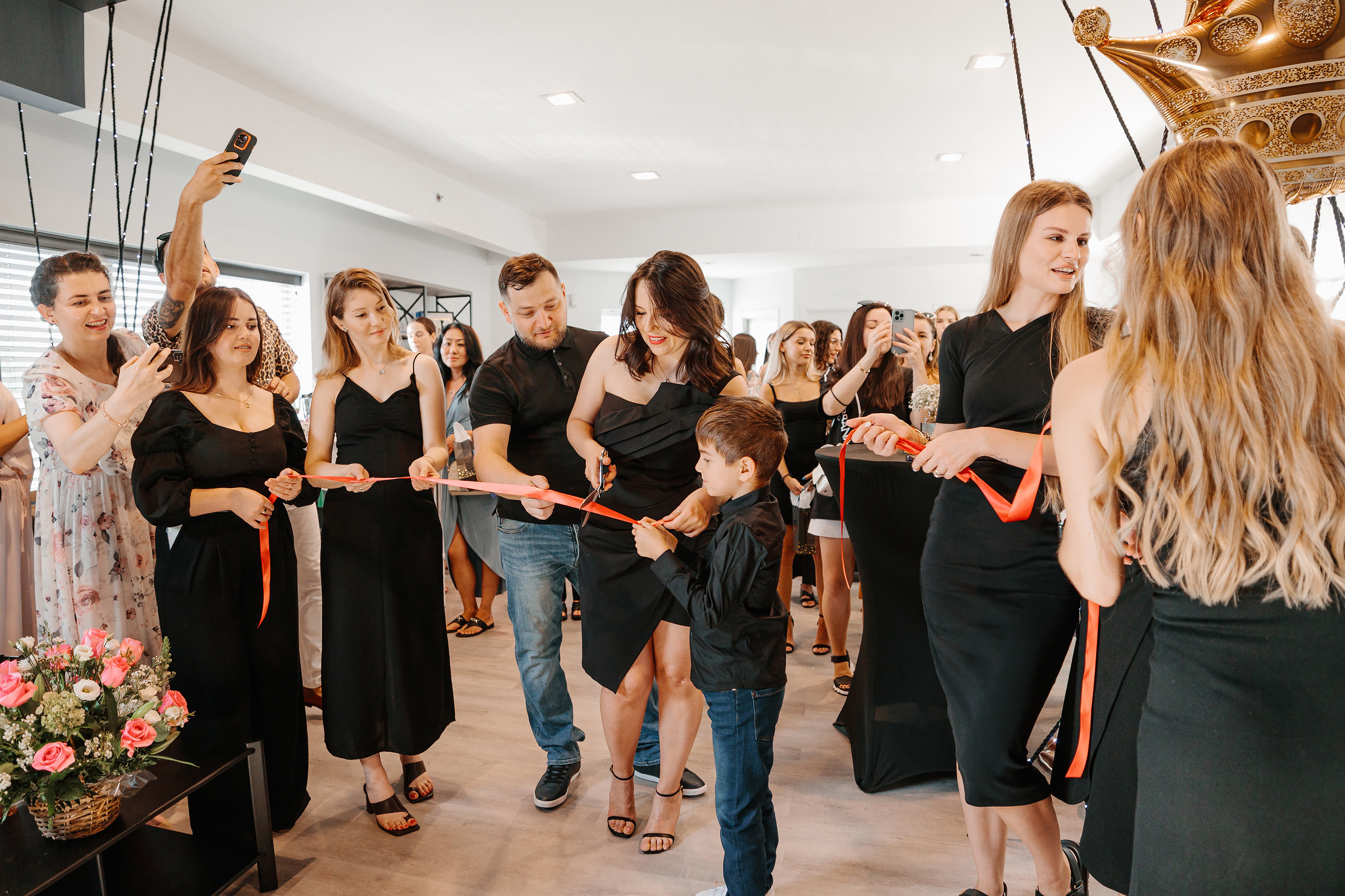 Grand Opening Anna Mania 08.20.2023. Wedding family event photographer in Chicago Nick Yushevich