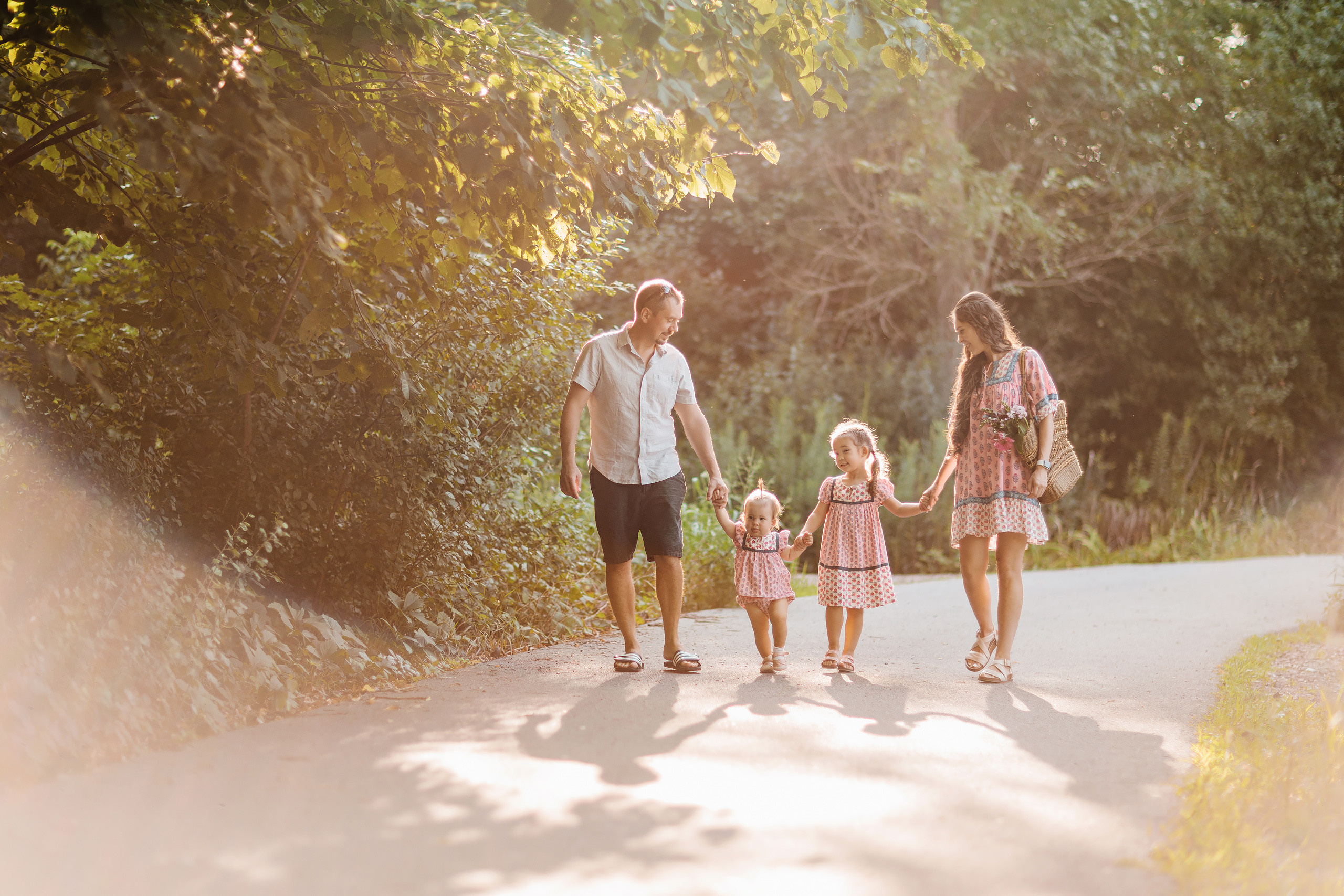 08.19.23 Family Photoshoot. Wedding family event photographer in Chicago Nick Yushevich
