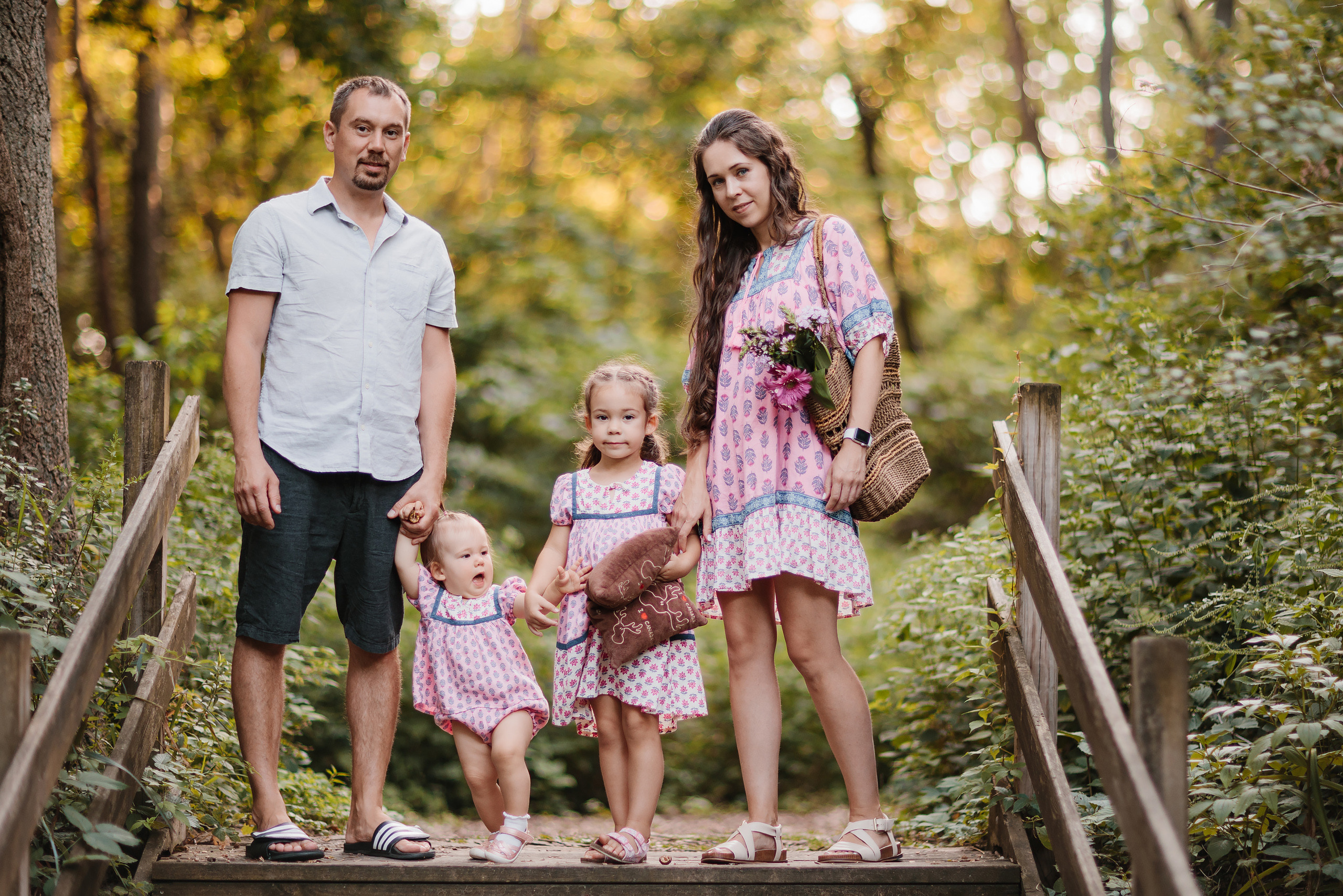 08.19.23 Family Photoshoot. Wedding family event photographer in Chicago Nick Yushevich