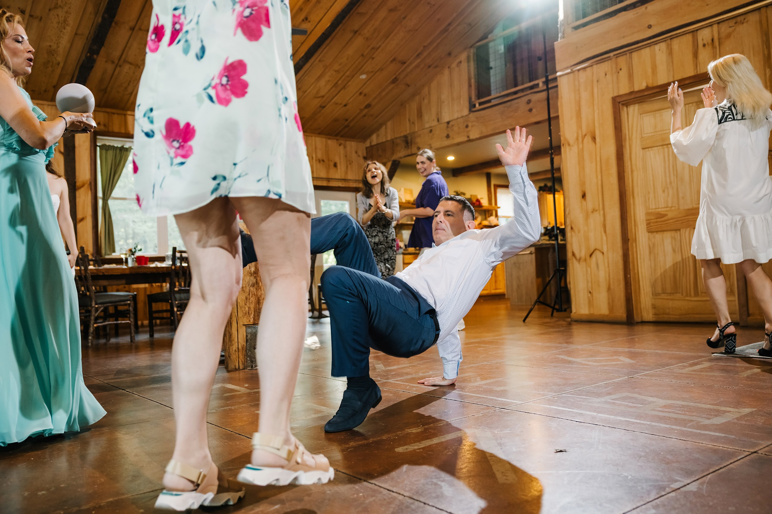 07.12.2025 Wedding. Wedding family event photographer in Chicago Nick Yushevich