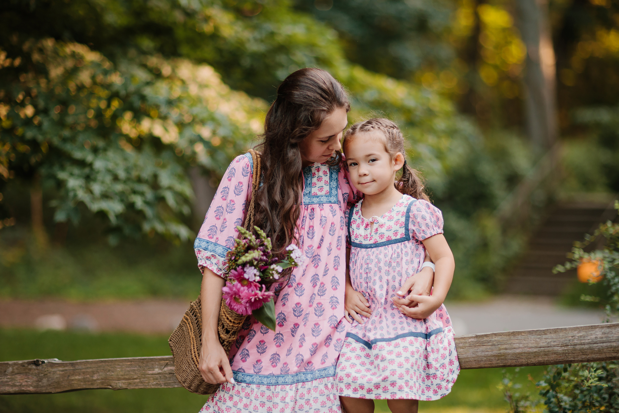 08.19.23 Family Photoshoot. Wedding family event photographer in Chicago Nick Yushevich