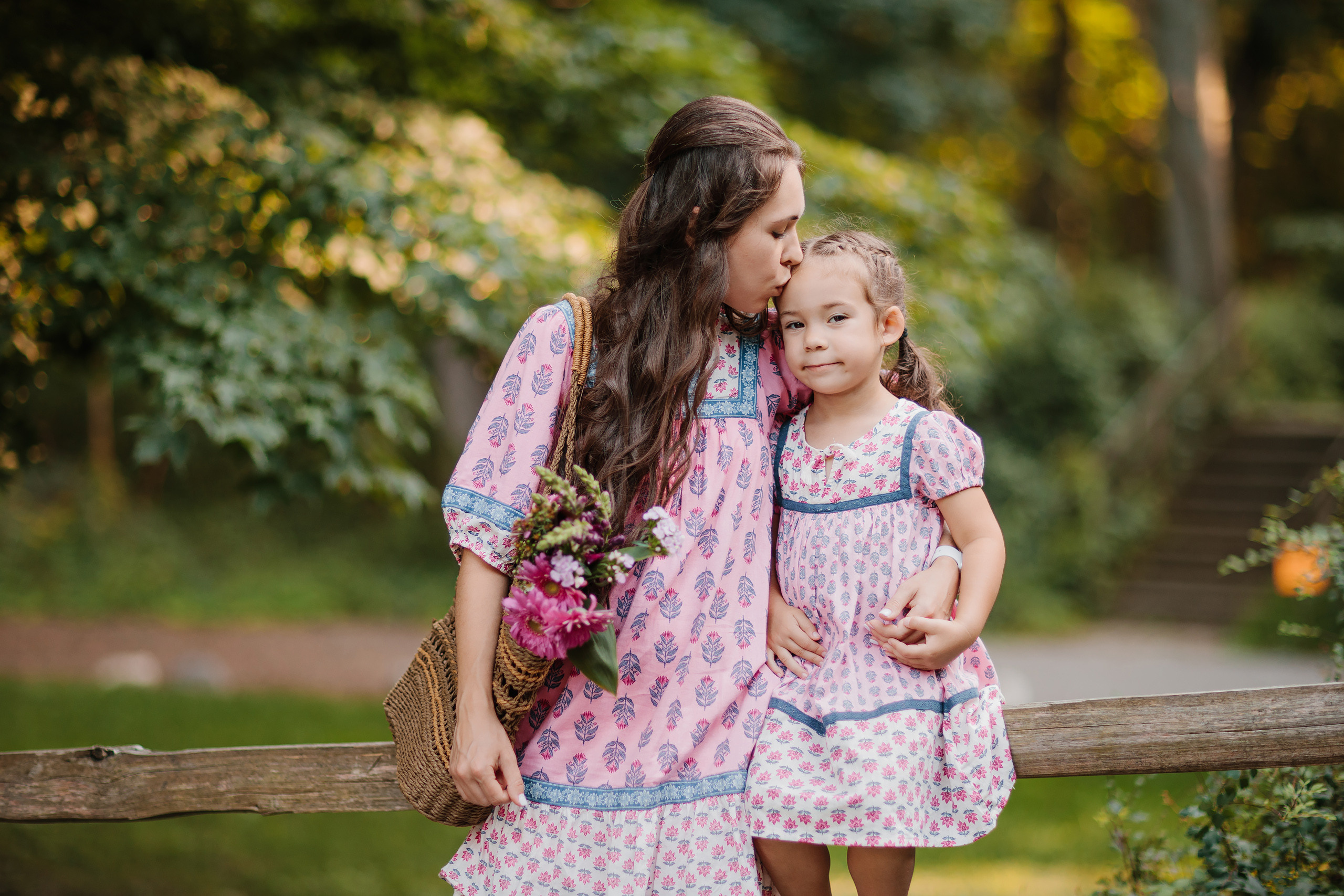 08.19.23 Family Photoshoot. Wedding family event photographer in Chicago Nick Yushevich