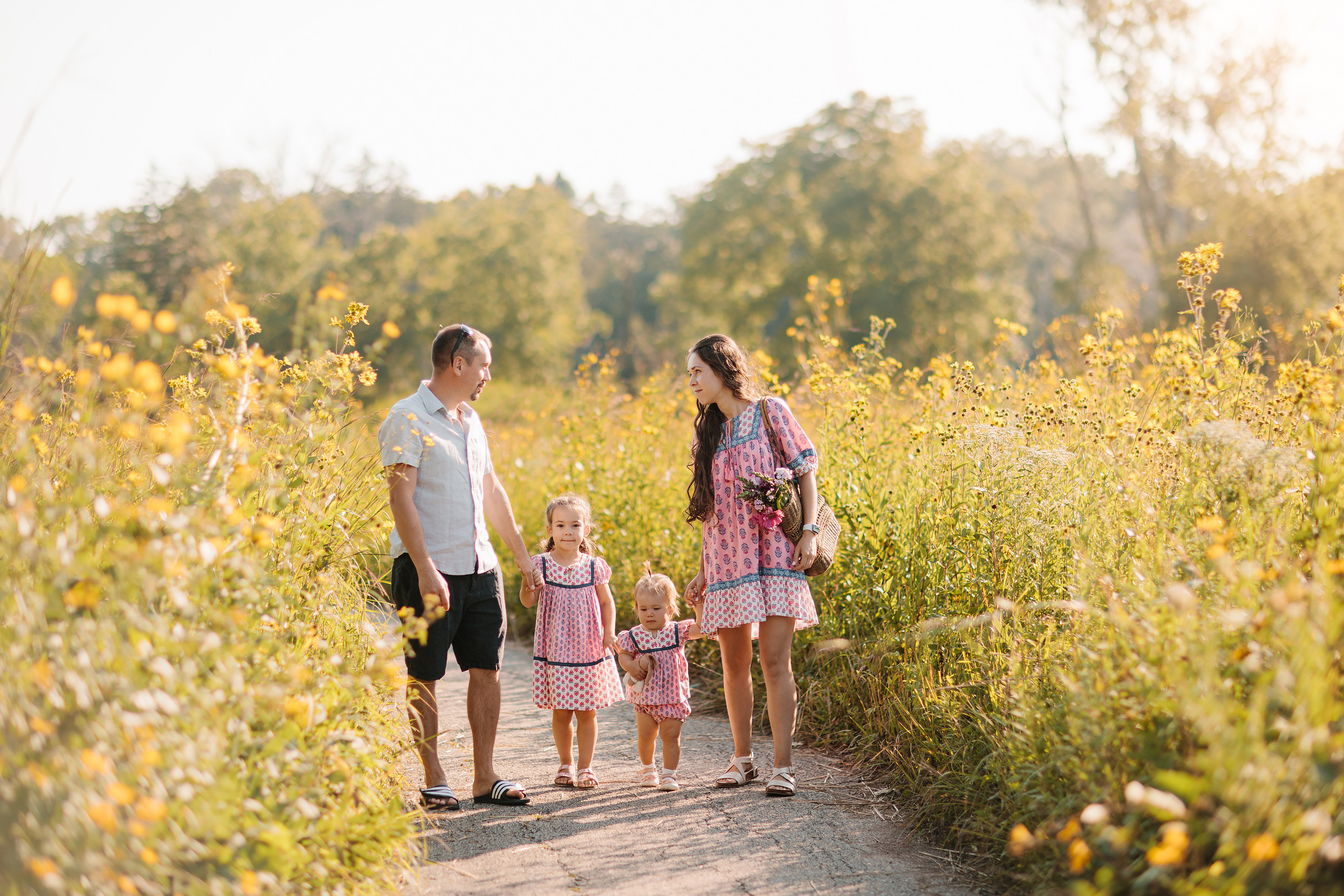 08.19.23 Family Photoshoot. Wedding family event photographer in Chicago Nick Yushevich