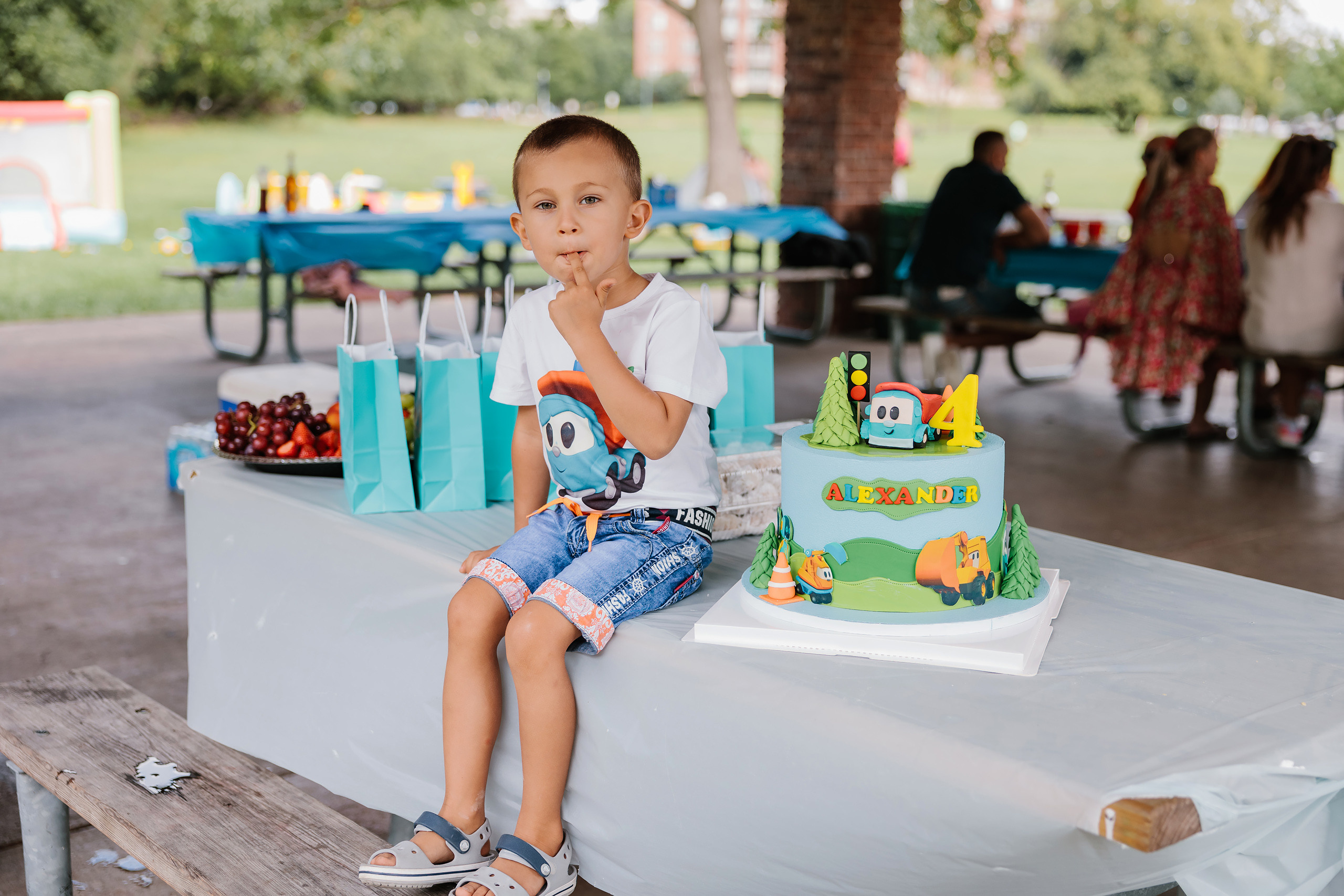 08.26.2023 Birthday Party. Wedding family event photographer in Chicago Nick Yushevich