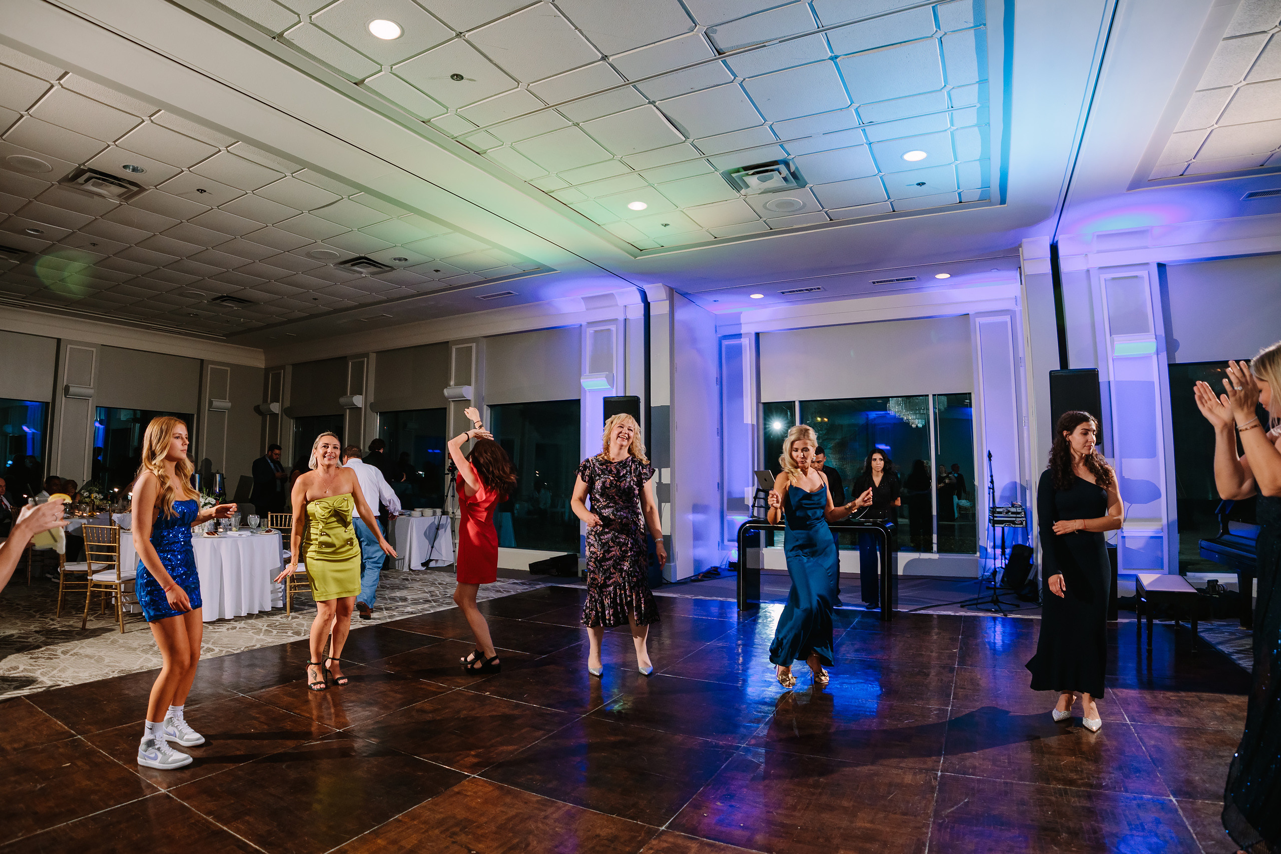 09.09.2023 Wedding. Wedding family event photographer in Chicago Nick Yushevich