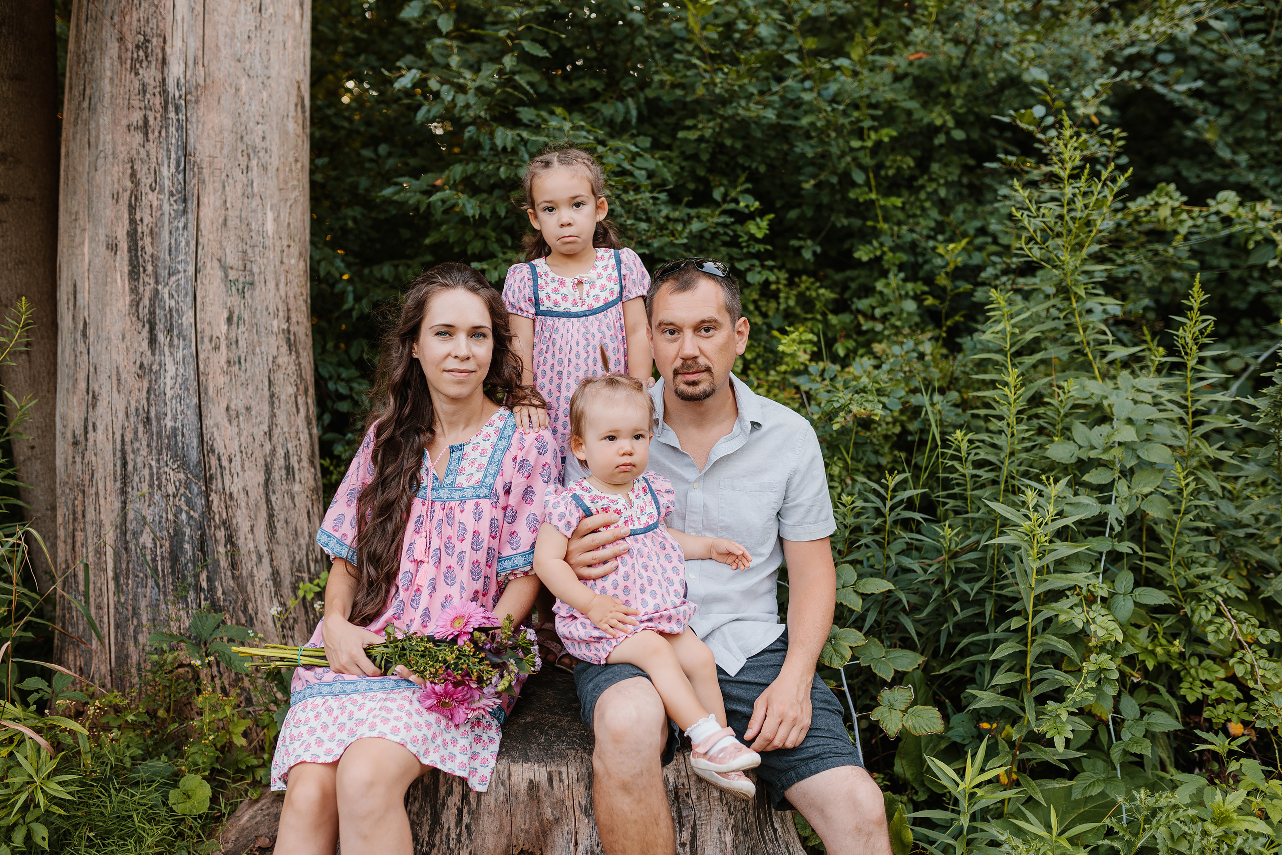 08.19.23 Family Photoshoot. Wedding family event photographer in Chicago Nick Yushevich