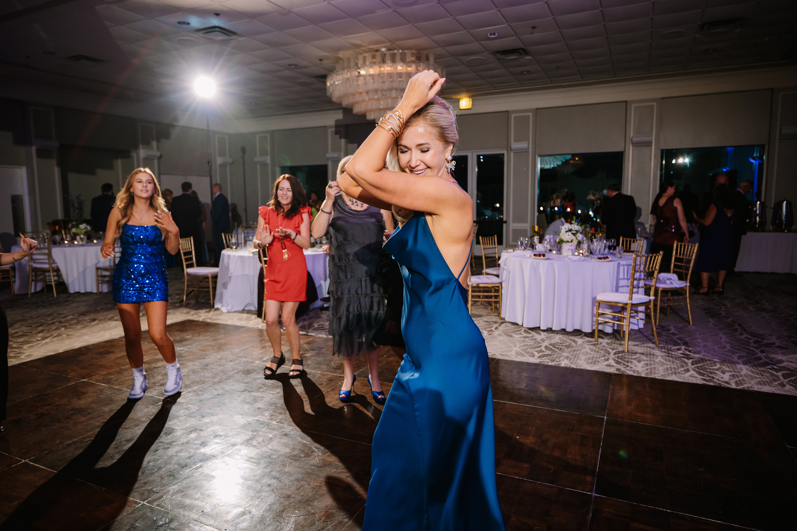 09.09.2023 Wedding. Wedding family event photographer in Chicago Nick Yushevich