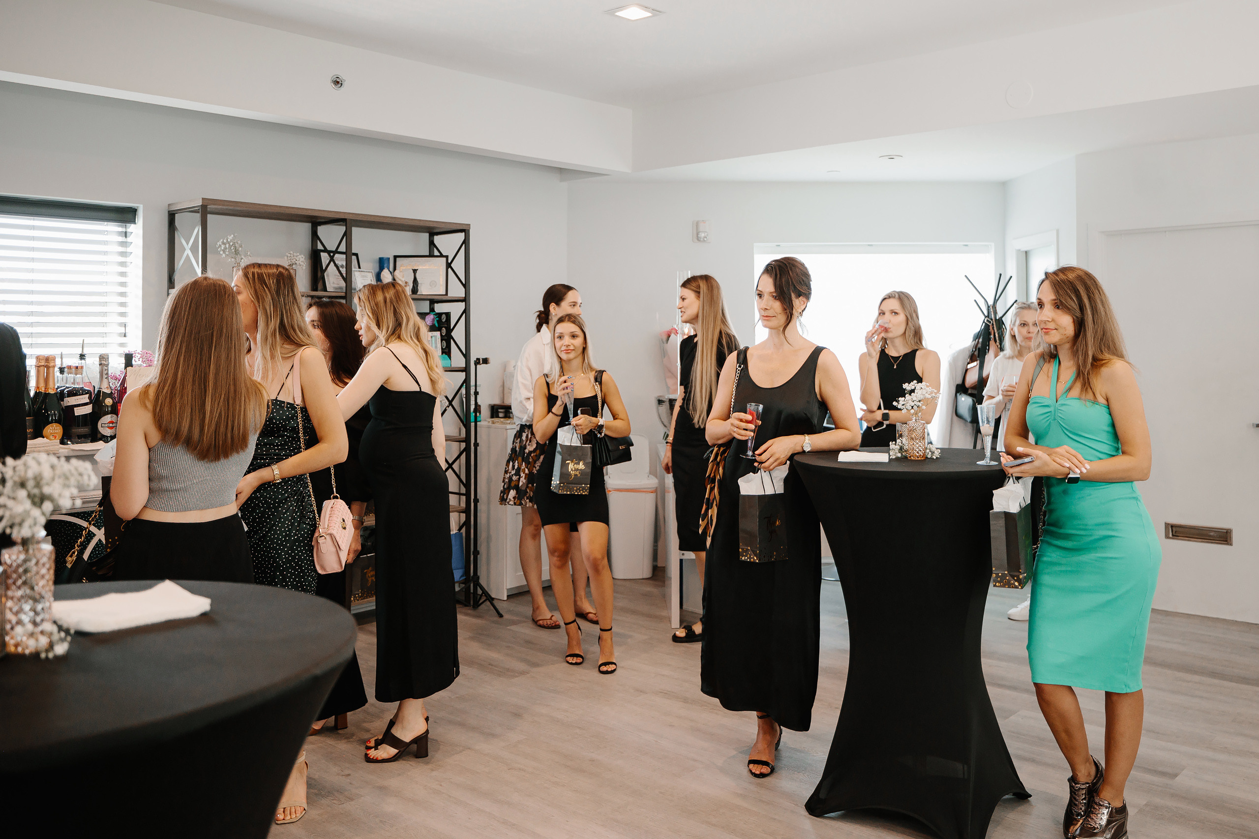 Grand Opening Anna Mania 08.20.2023. Wedding family event photographer in Chicago Nick Yushevich