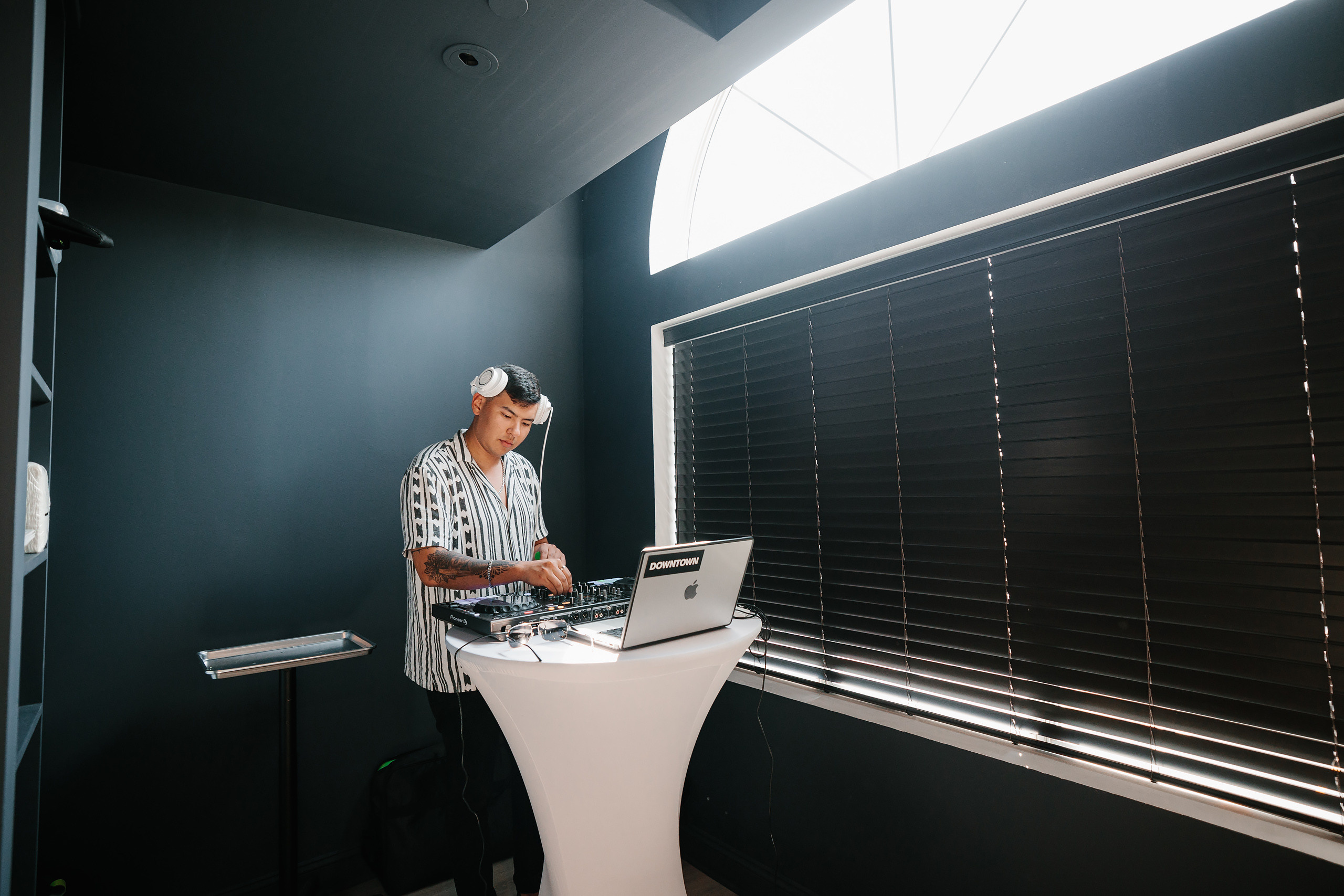 Grand Opening Anna Mania 08.20.2023. Wedding family event photographer in Chicago Nick Yushevich