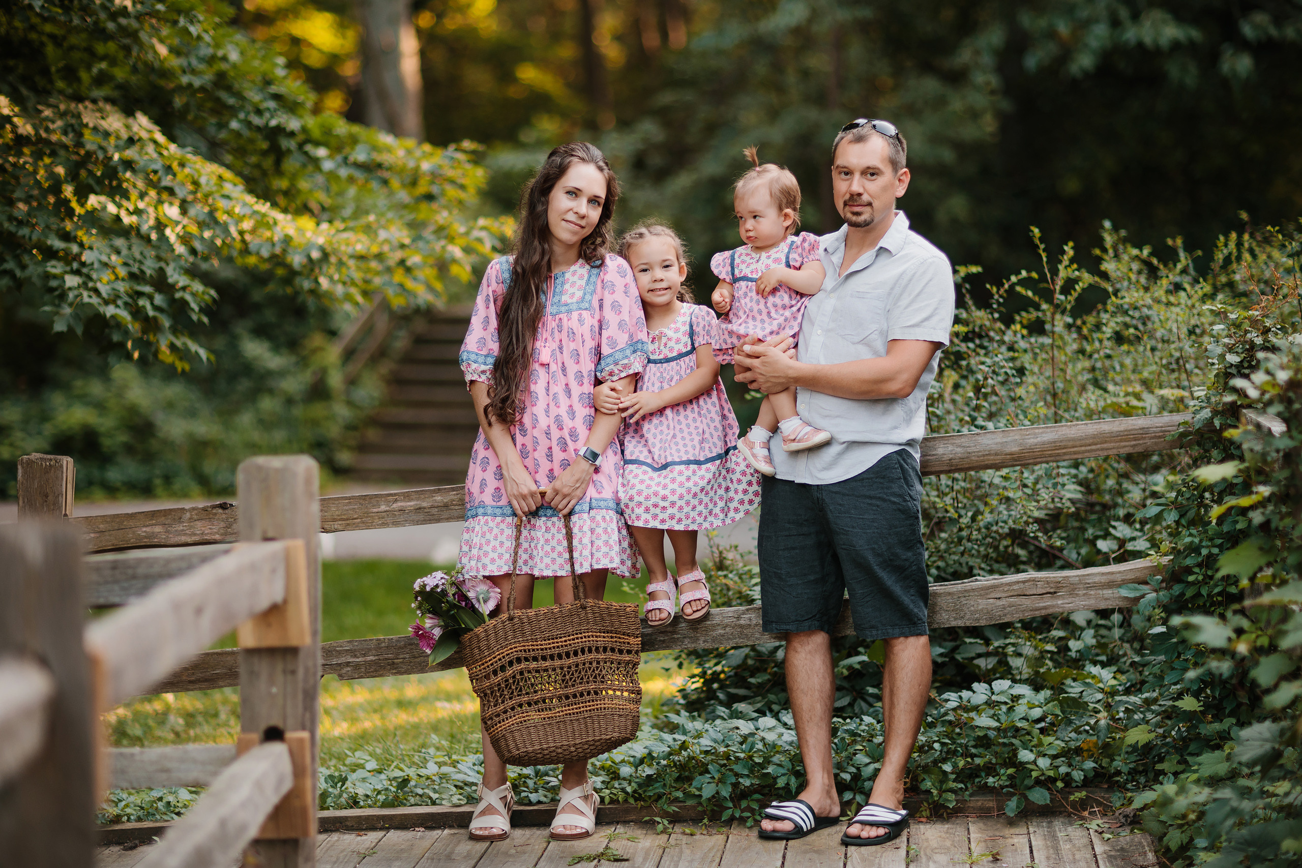 08.19.23 Family Photoshoot. Wedding family event photographer in Chicago Nick Yushevich