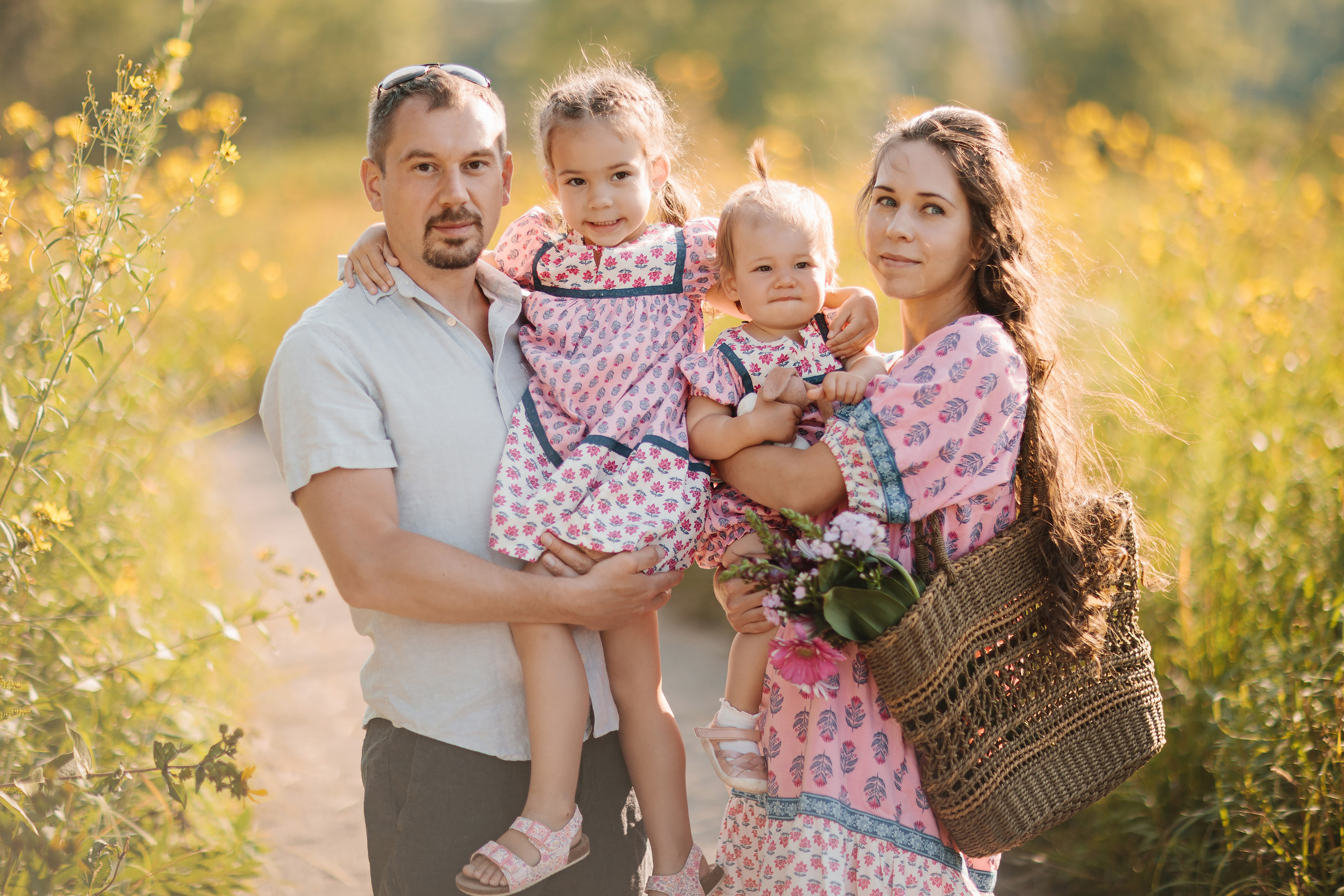 08.19.23 Family Photoshoot. Wedding family event photographer in Chicago Nick Yushevich
