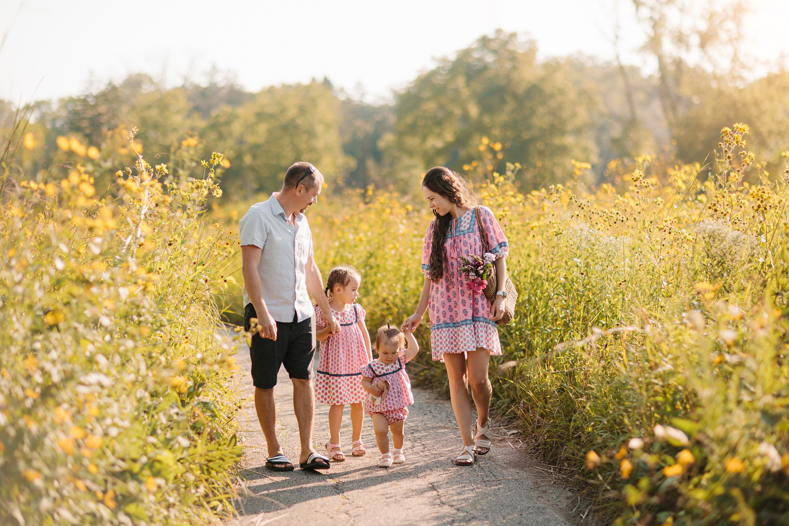 08.19.23 Family Photoshoot. Wedding family event photographer in Chicago Nick Yushevich