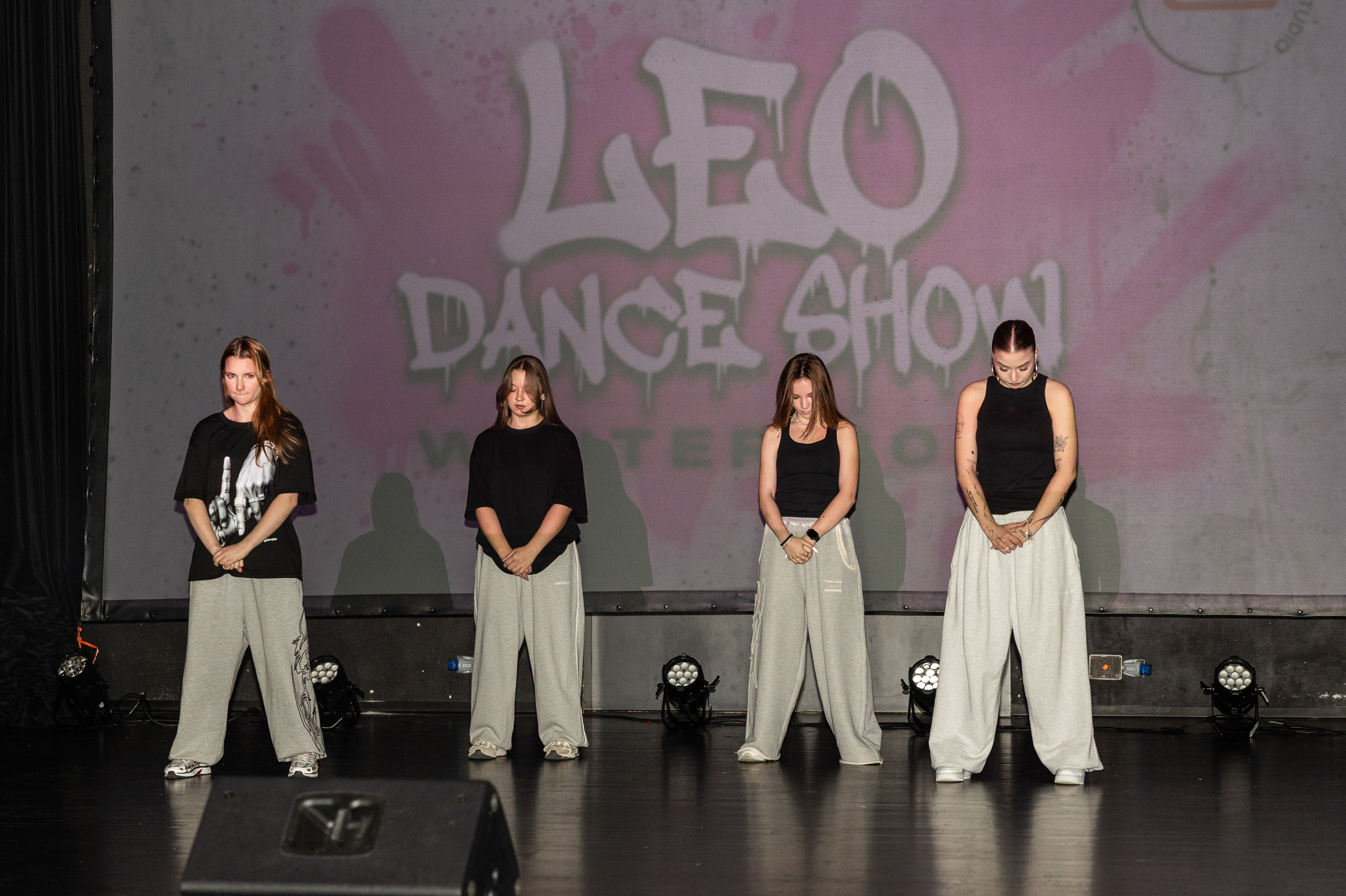 LEO DANCE SHOW WINTER 2025. Семейный и детский фотограф в Варшаве Мила Бобровская