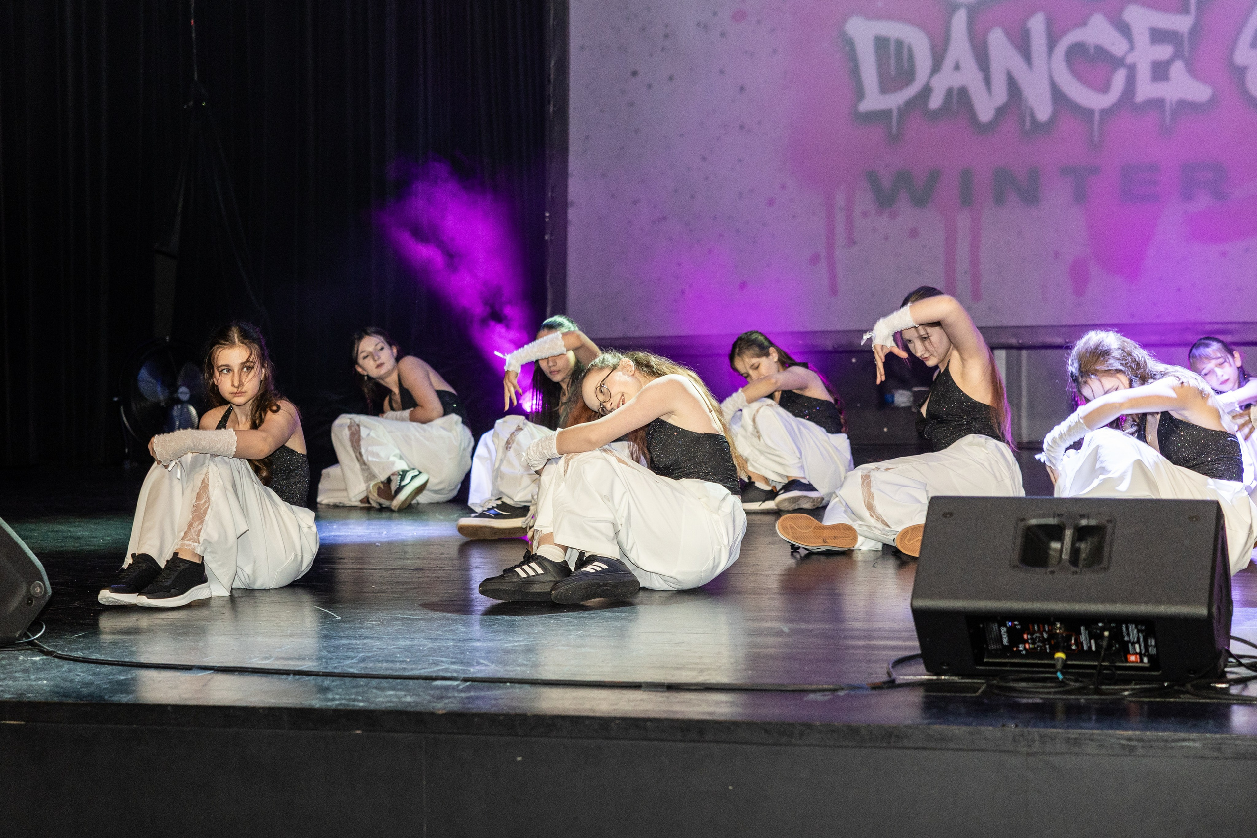 LEO DANCE SHOW WINTER 2025. Семейный и детский фотограф в Варшаве Мила Бобровская