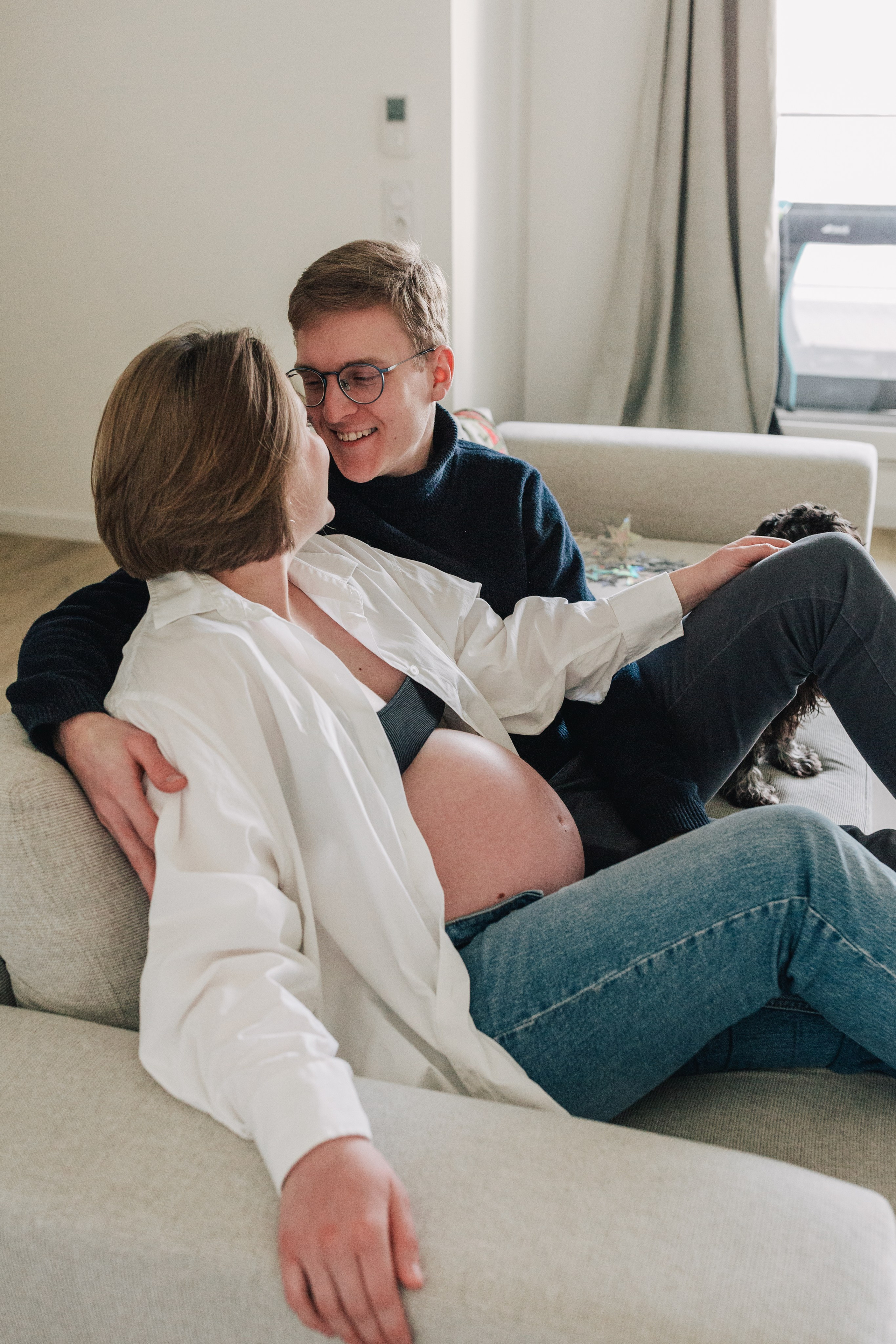 Pregnancy photoshooting in France. Фотограф, Руан, Франция